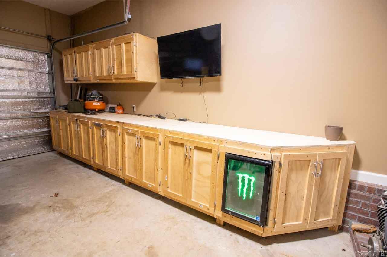 MAGNESS CREEK NORTH - Residential