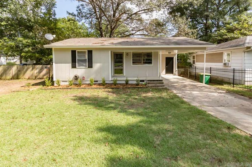 Newly Renovated 2Bd/1Ba home in Little Rock .