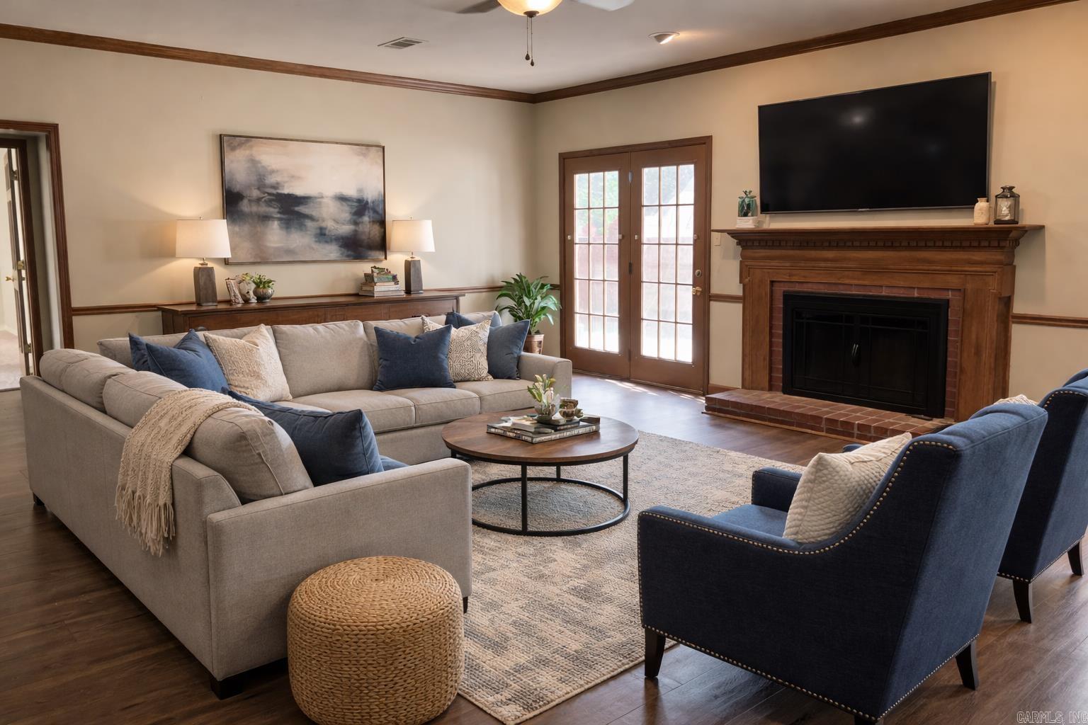 River Oaks Estates - Residential