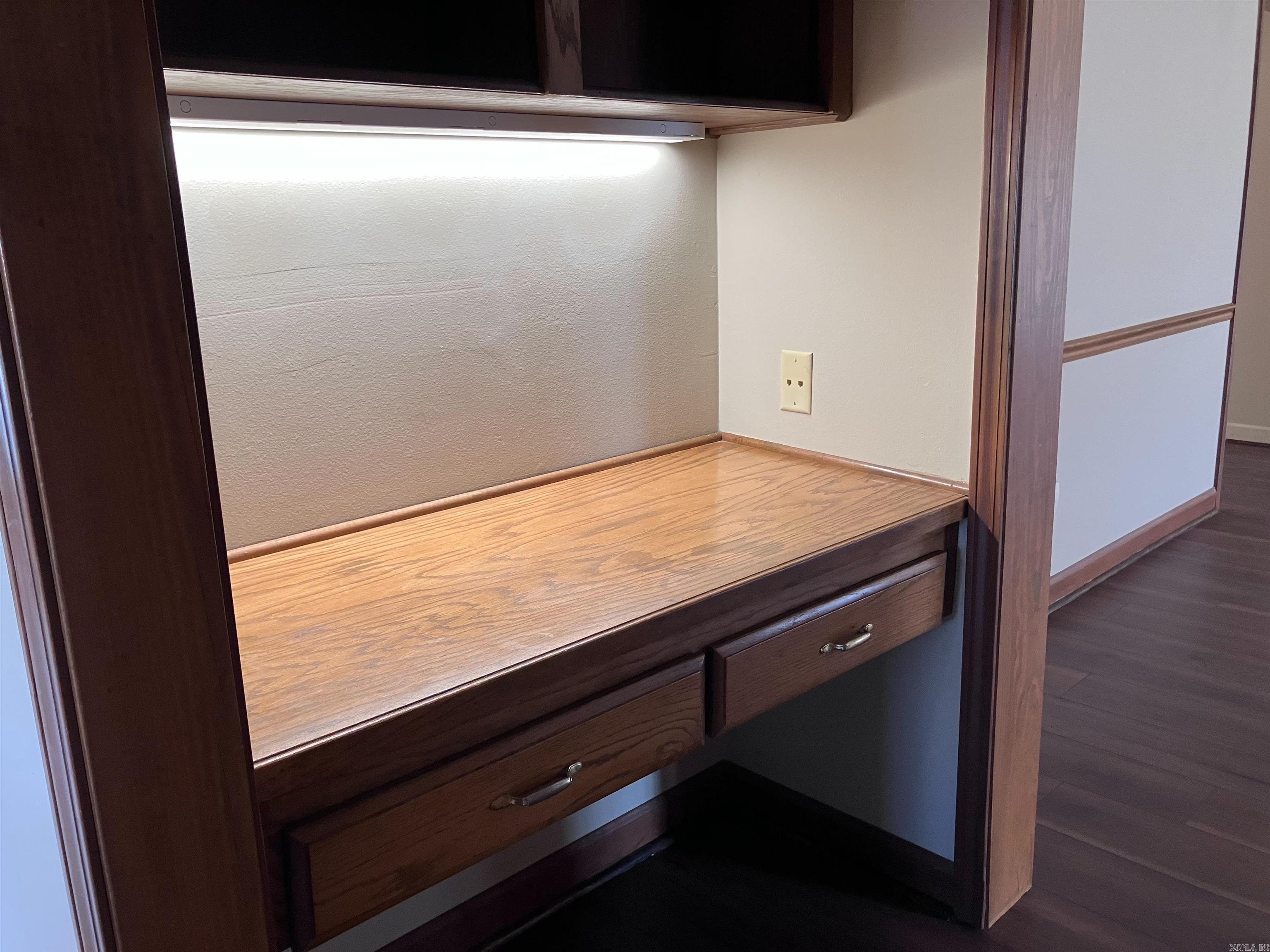 River Oaks Estates - Residential