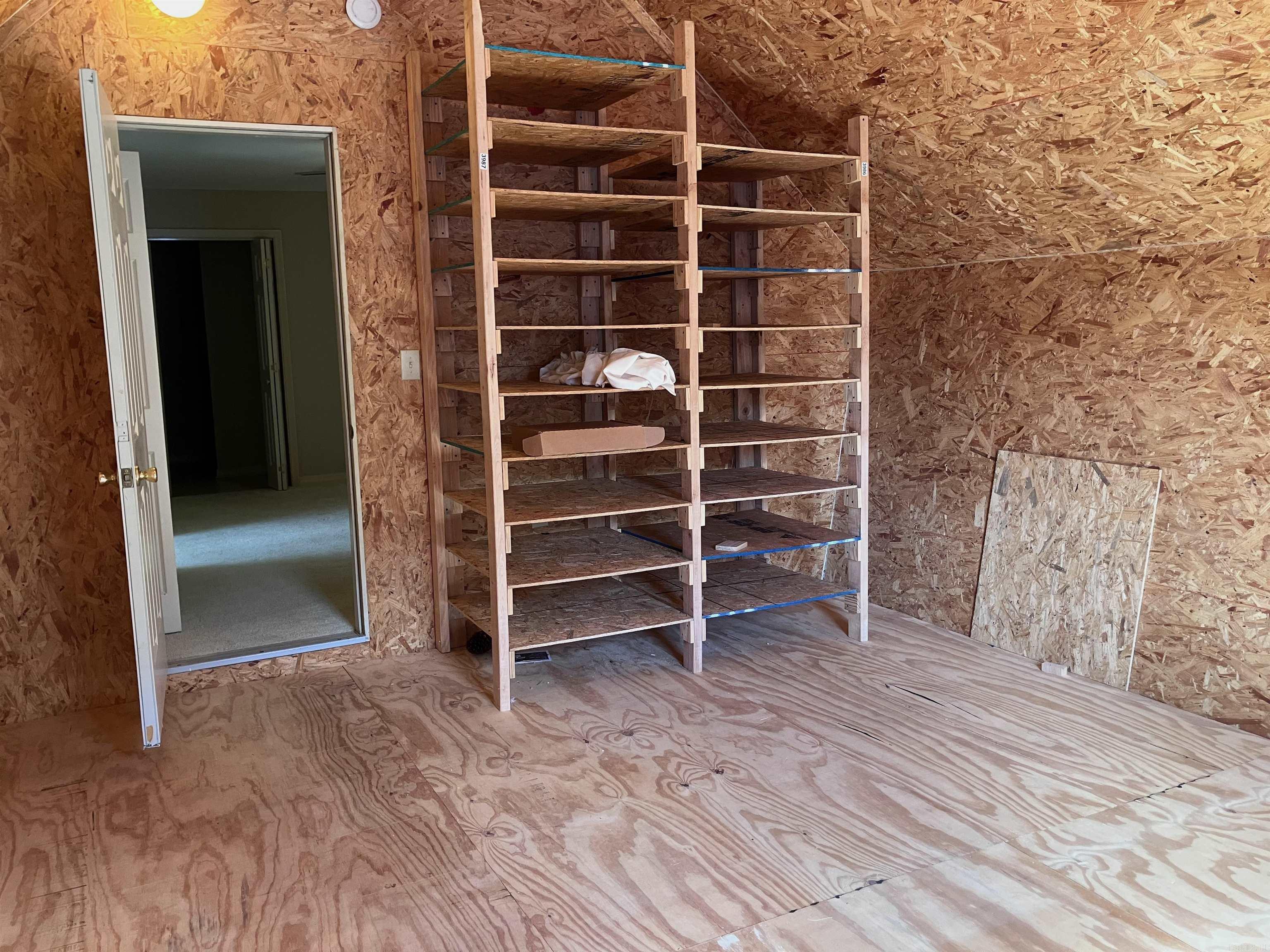 River Oaks Estates - Residential