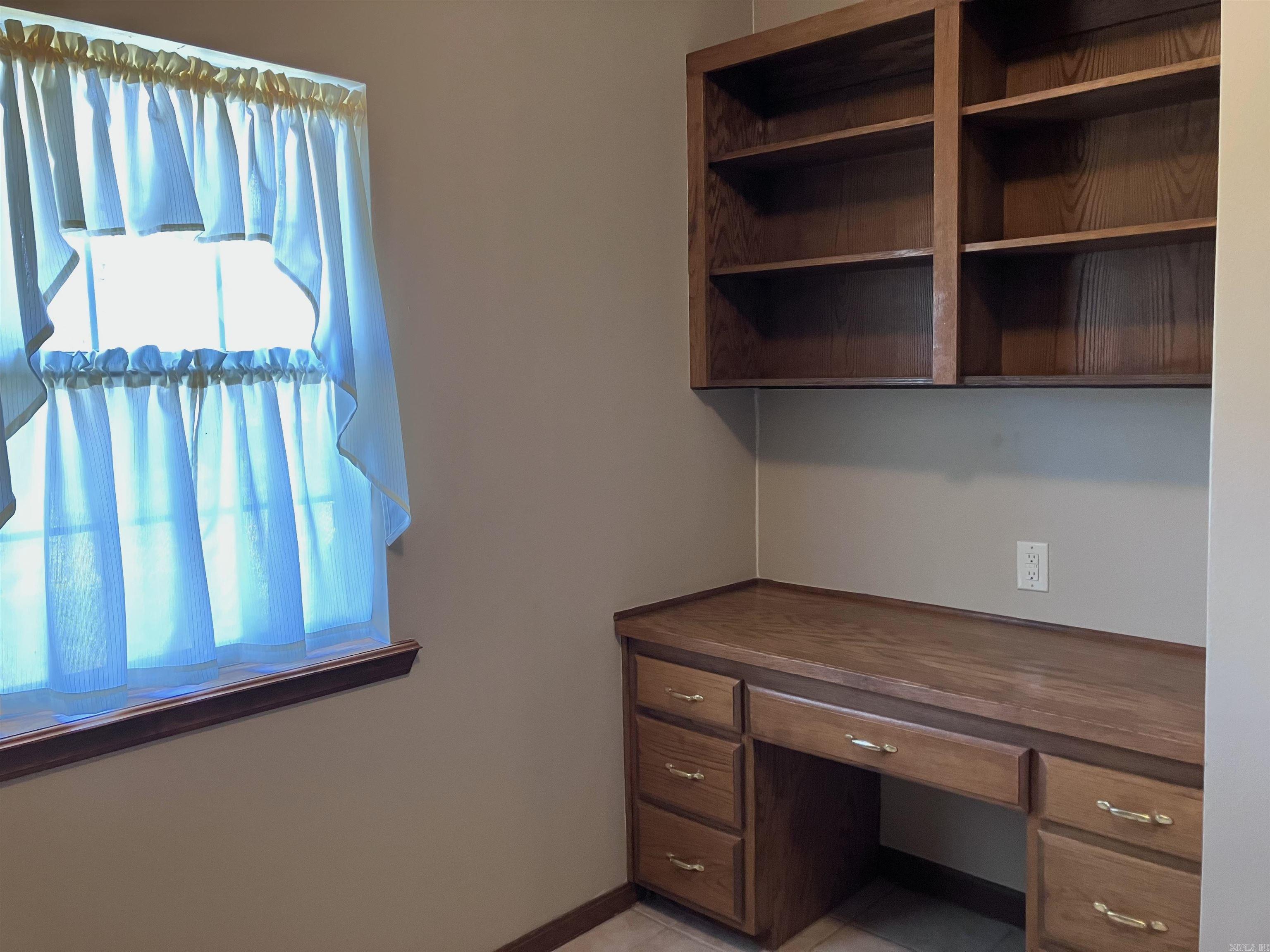 River Oaks Estates - Residential