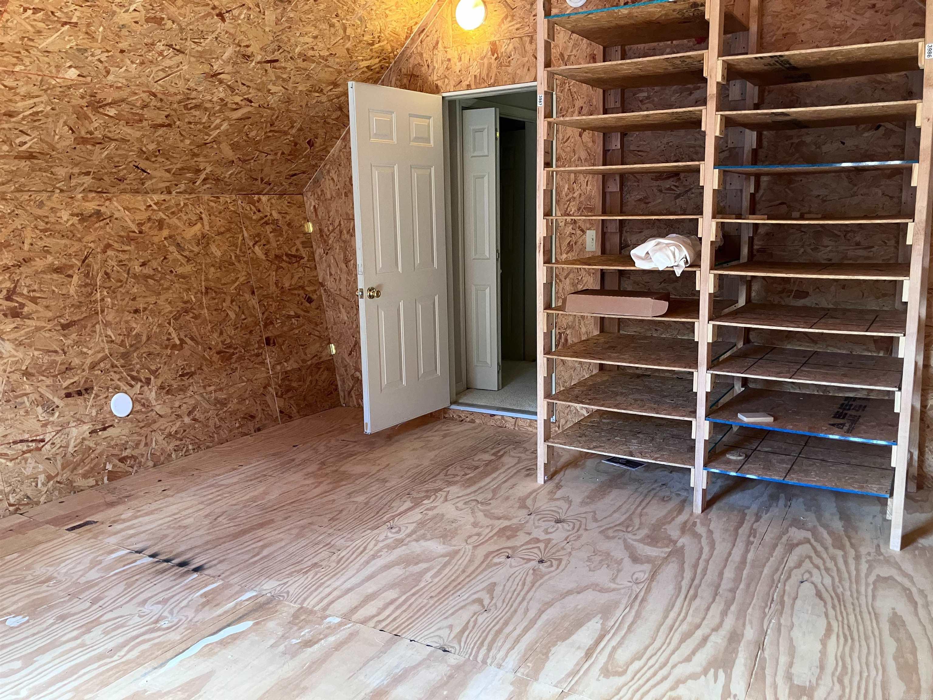 River Oaks Estates - Residential