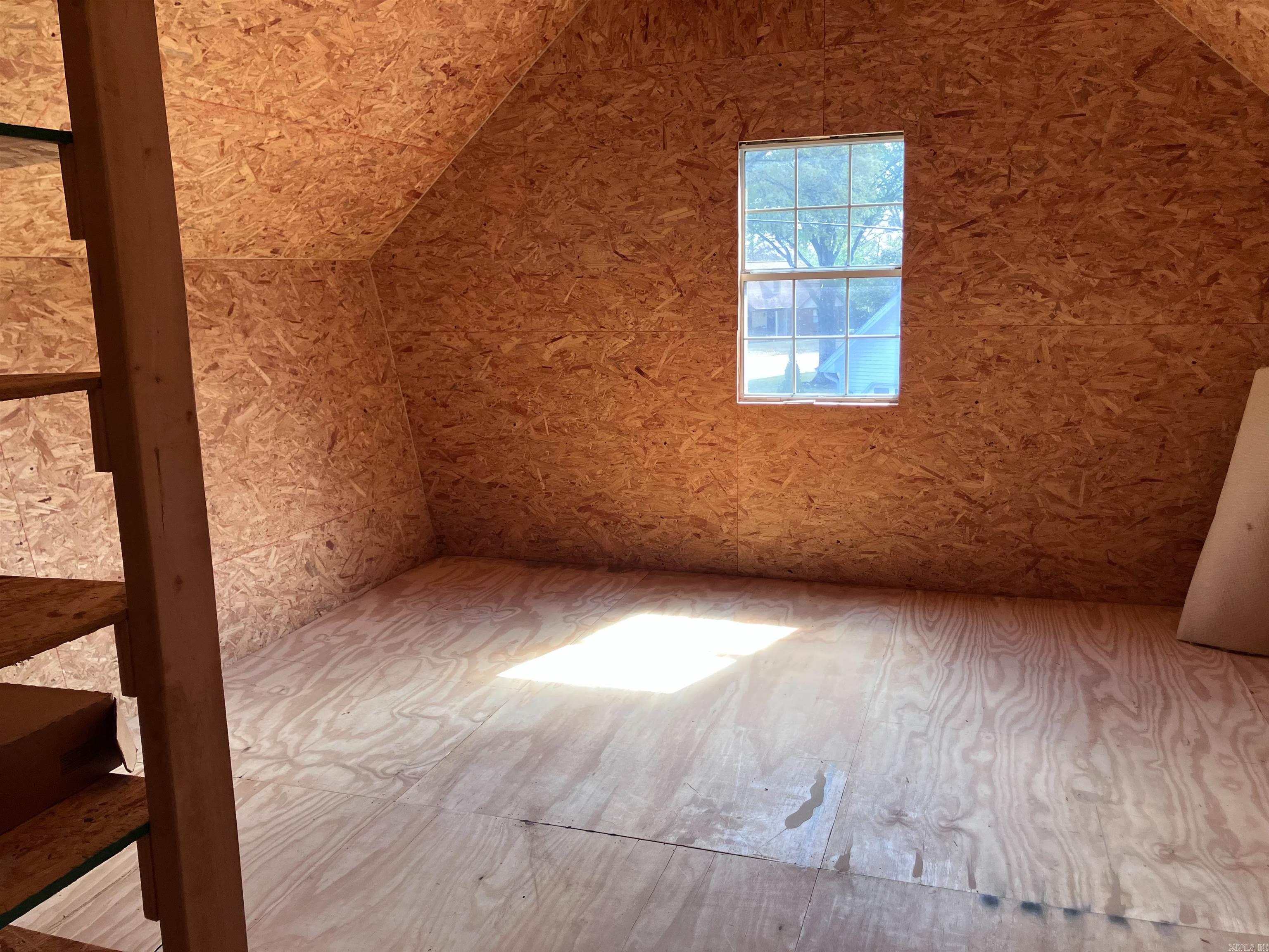 River Oaks Estates - Residential