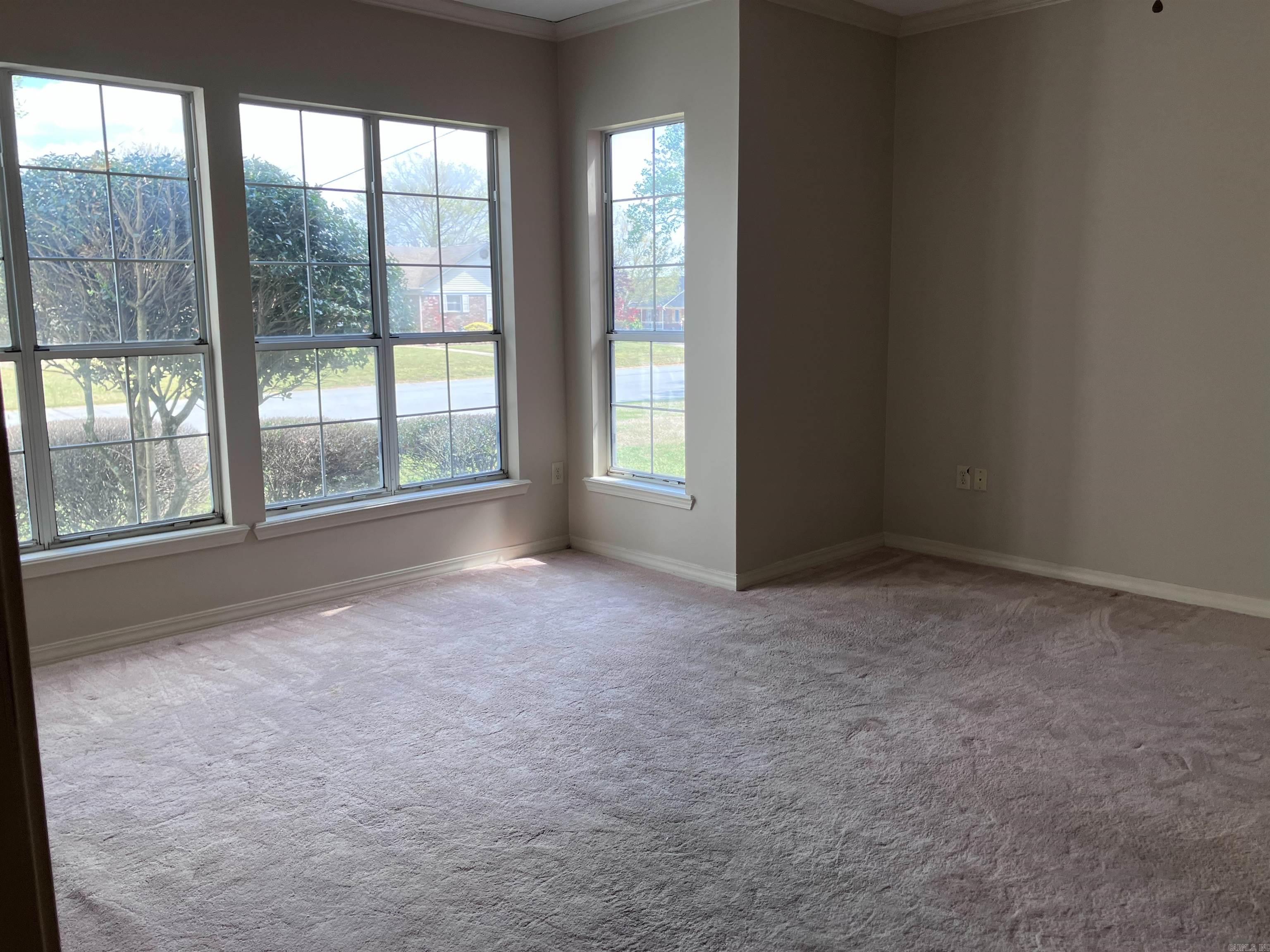 River Oaks Estates - Residential