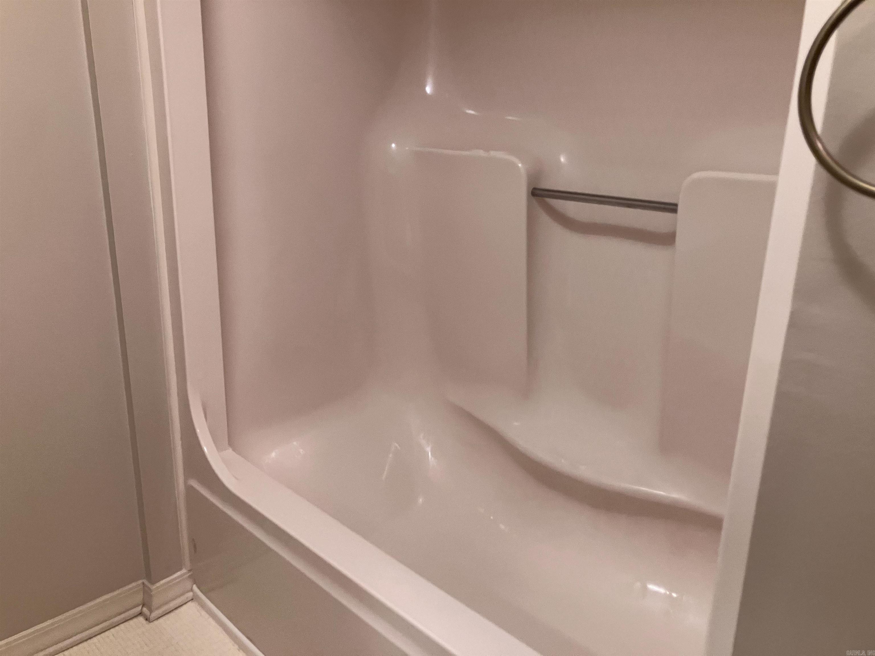 River Oaks Estates - Residential