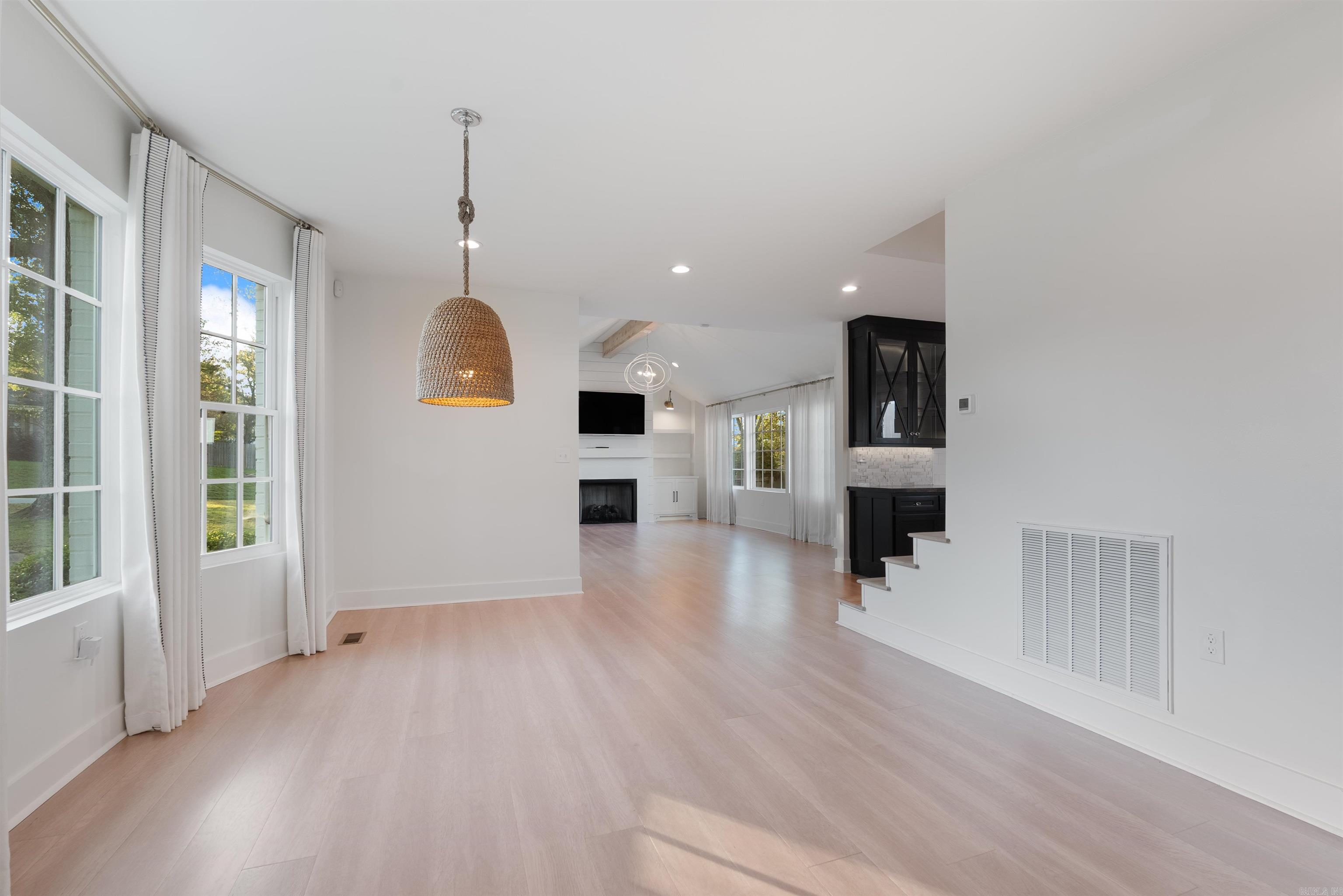 KINGWOOD PLACE - Residential