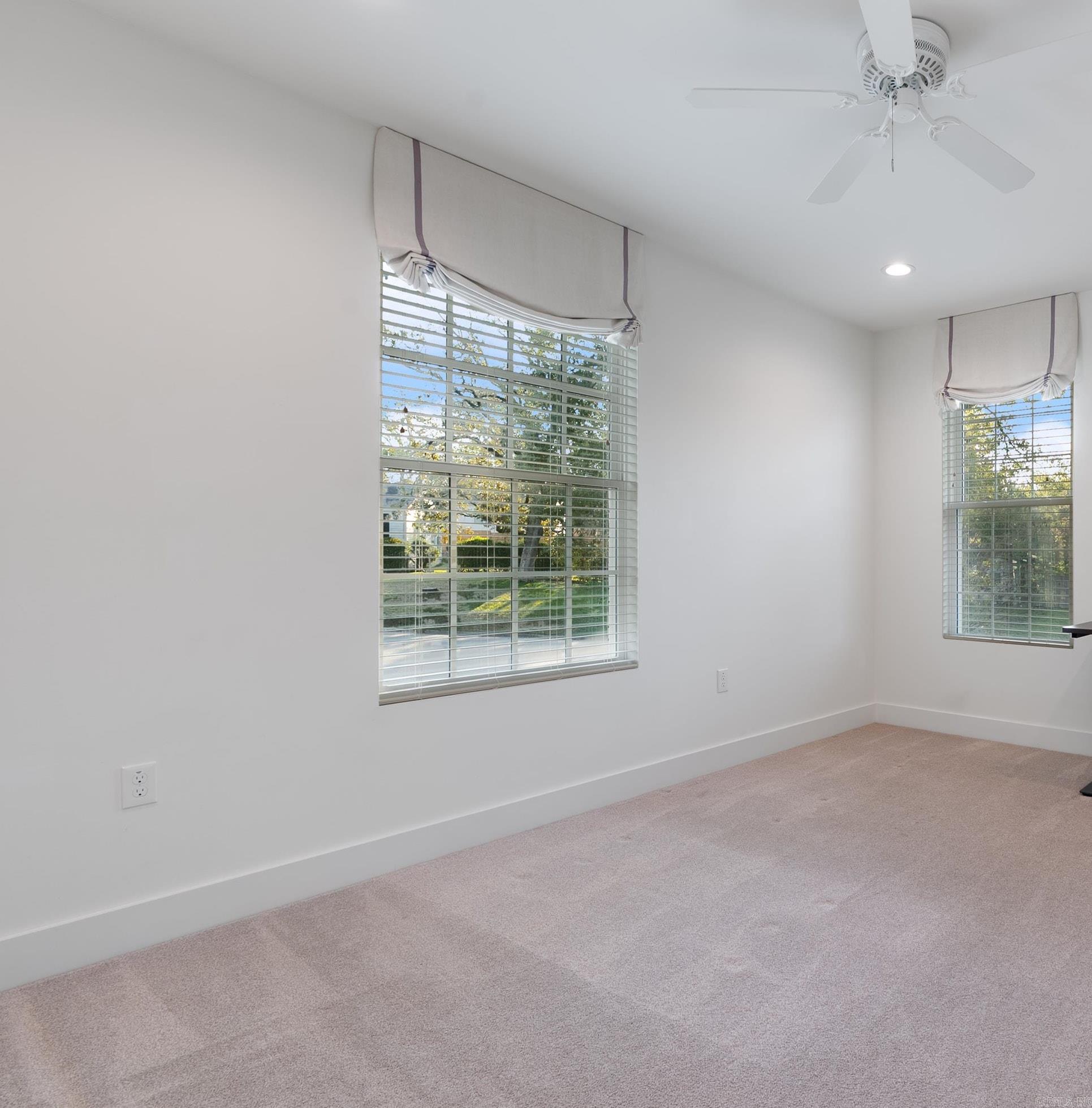 KINGWOOD PLACE - Residential