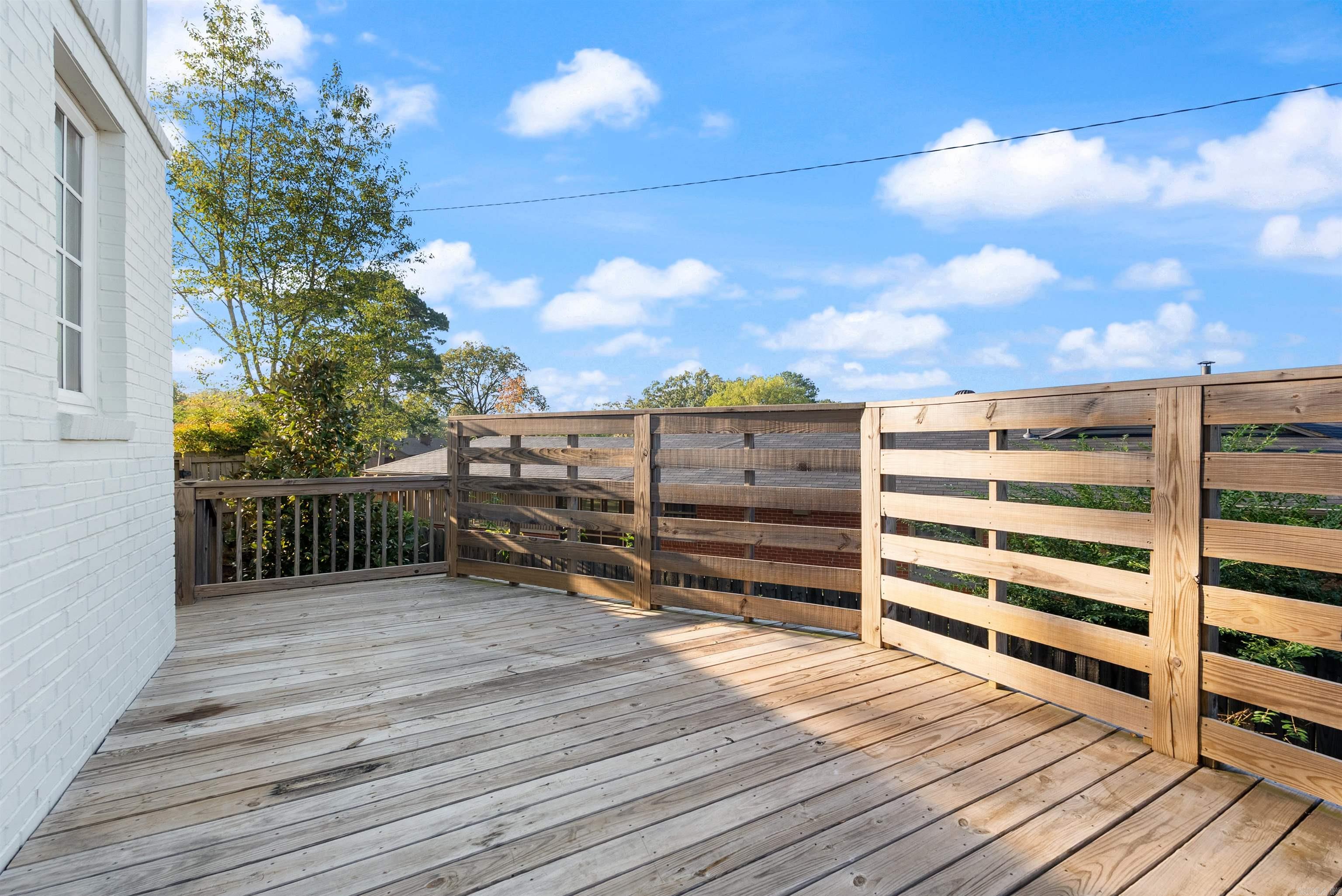 KINGWOOD PLACE - Residential