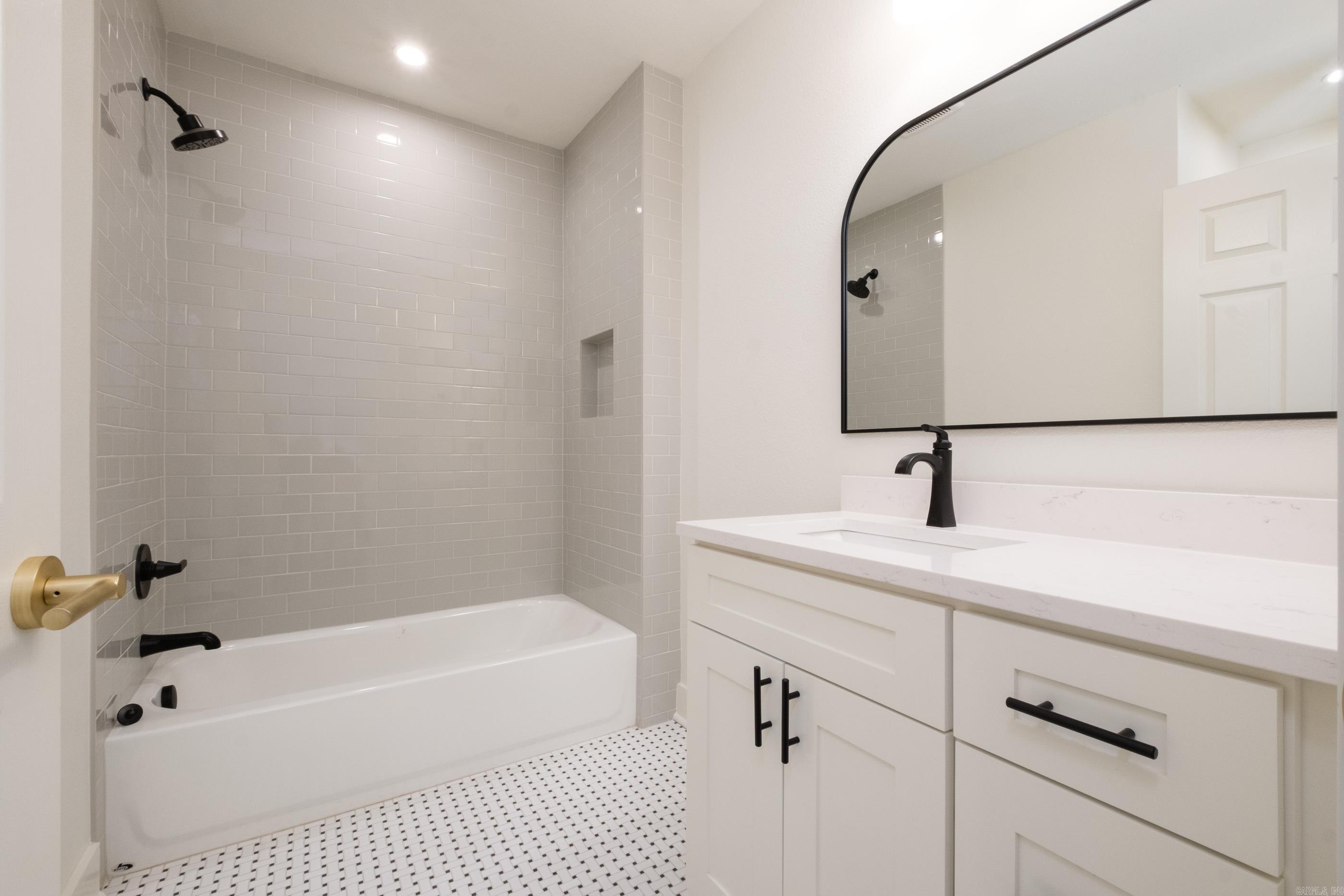 TAYLOR C H - Residential