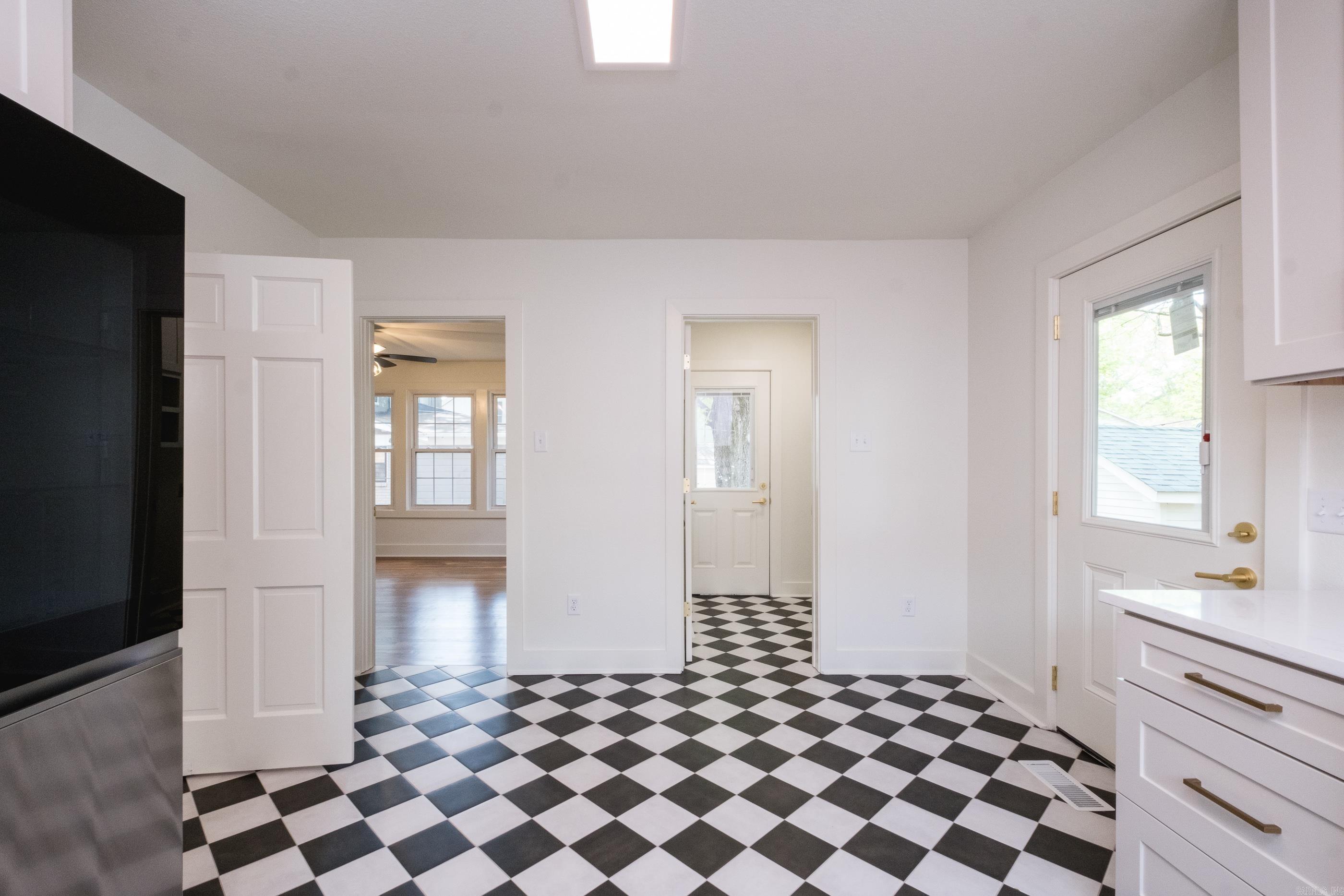 TAYLOR C H - Residential