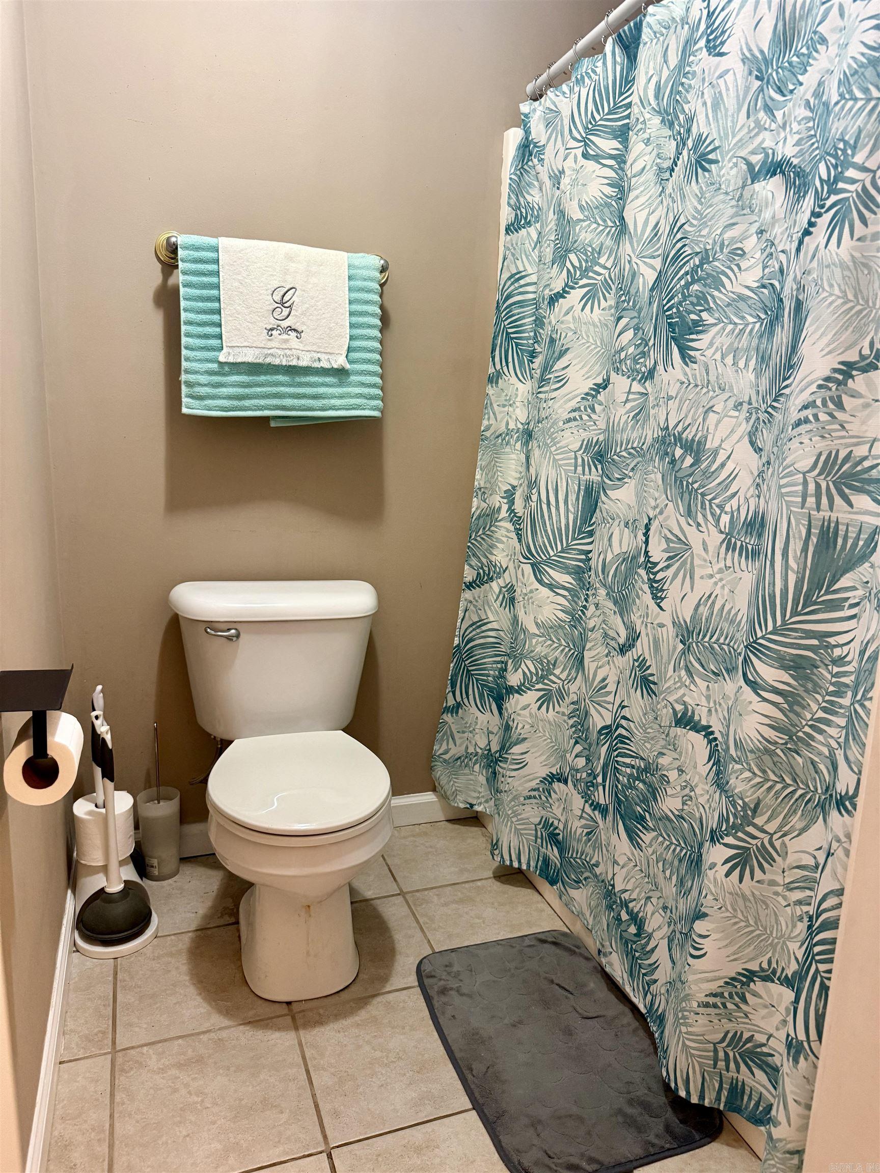 CARRIAGE HILL - Residential