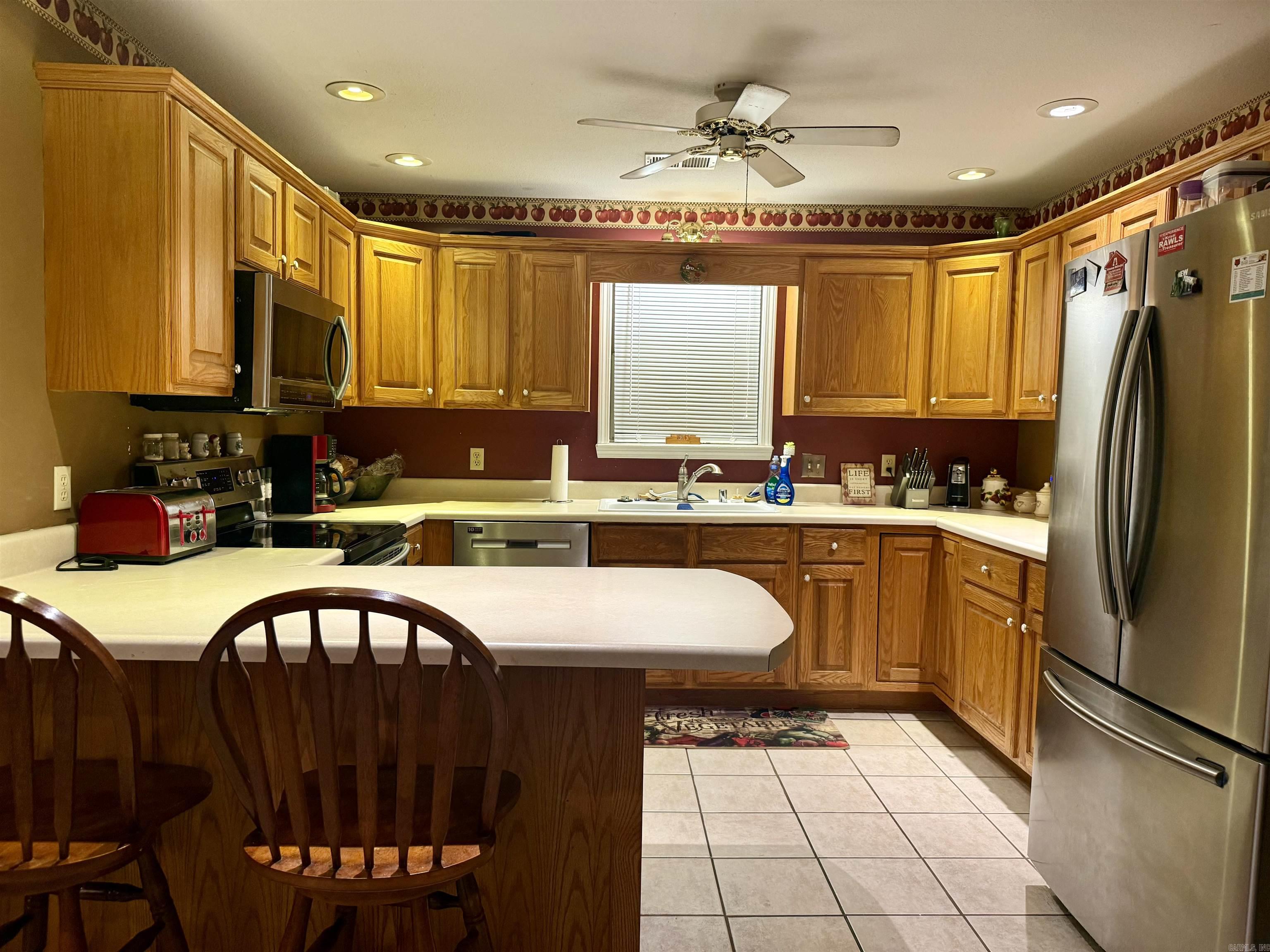 CARRIAGE HILL - Residential