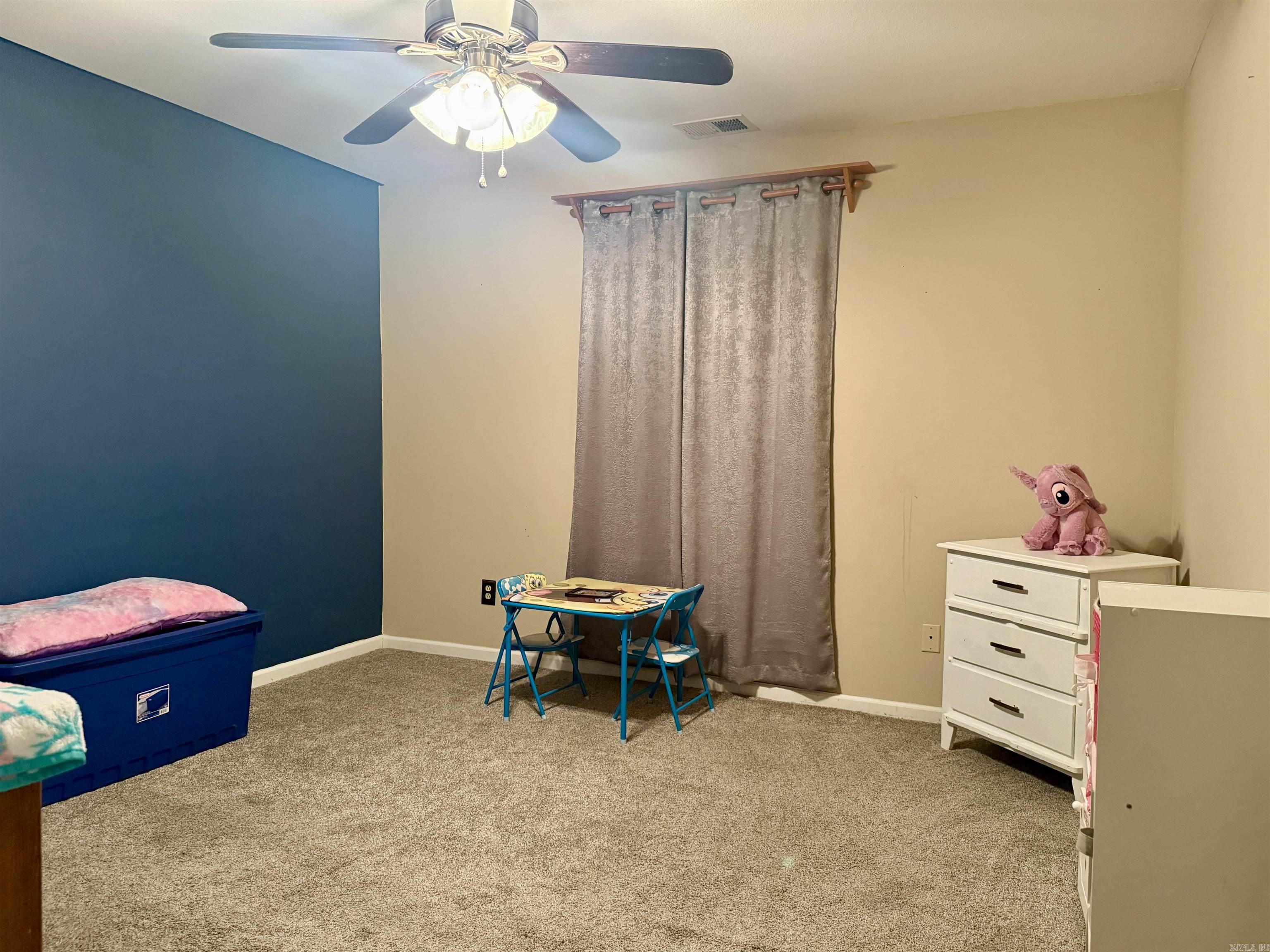 CARRIAGE HILL - Residential