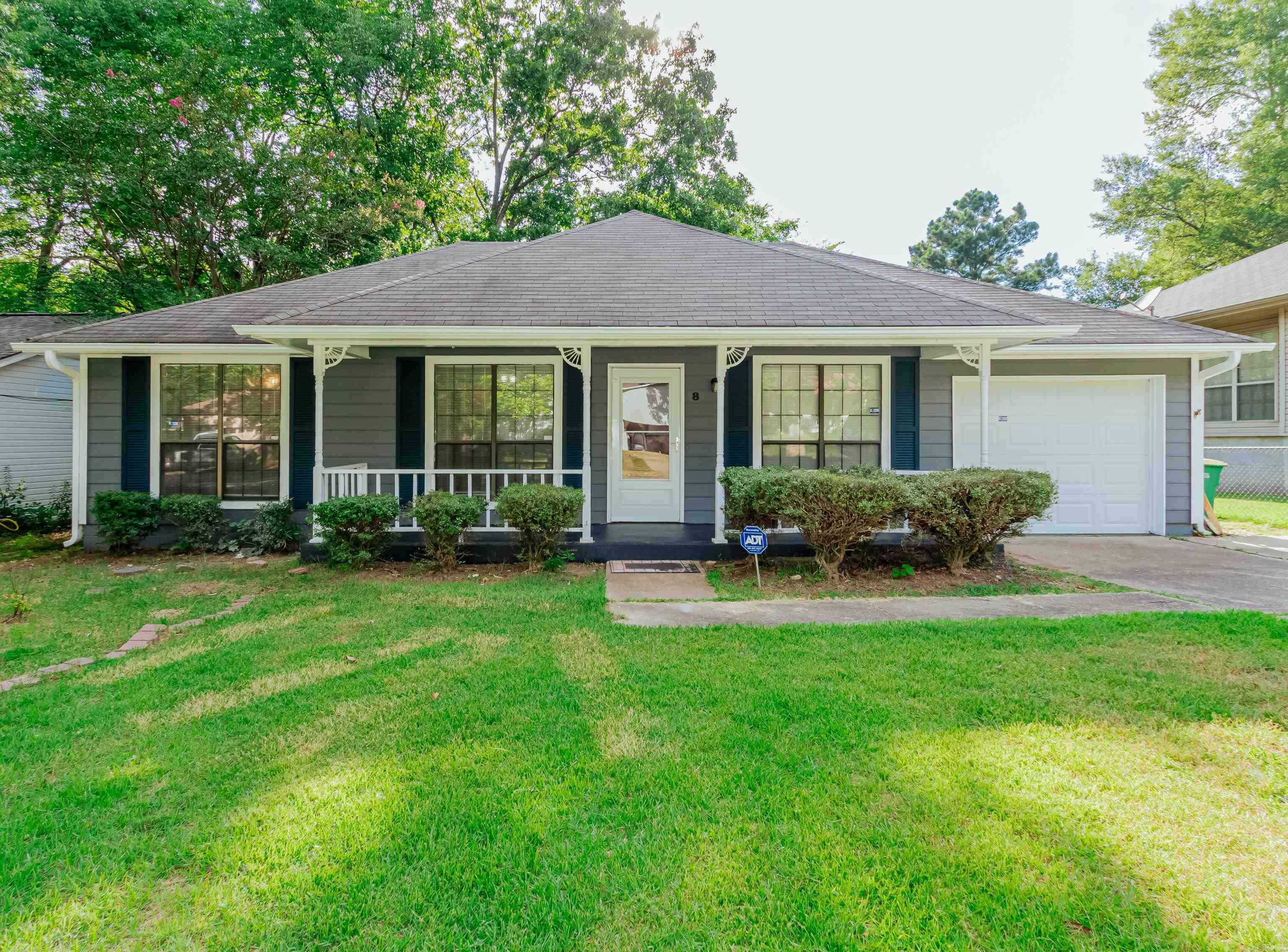 FANTASTIC HOME for a first time home buyer or buyer looking to downsize in a quiet, comfortable subdivision! This super cute home has 3 bedrooms, 2 full bathrooms + a flex space that could be used for a home office, play room or craft room! The primary bedroom is spacious with a great walk-in closet! Both guest bedrooms are ample in size. The family room features: a vaulted ceiling and cool built-ins. The kitchen has granite countertops, bay window, pantry and hardwood flooring. 8 Redleaf circle also features brand new exterior paint and interior paint throughout. The kitchen cabinets are also bright and freshly painted! You will LOVE the front porch and backyard patio! The seller is offering a generous $2,000 upgrade allowance (use it for new carpet or however you wish)! Enjoy EASY access to the freeway, The Outlets and plenty of dining options. Schedule your showing today! EASY TO SHOW! (AGENTS PLEASE SEE REMARKS.)