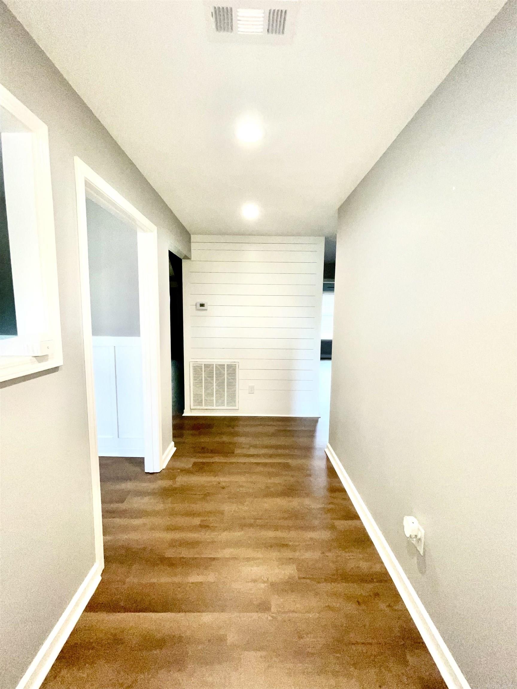 FIELDS FARM - Residential