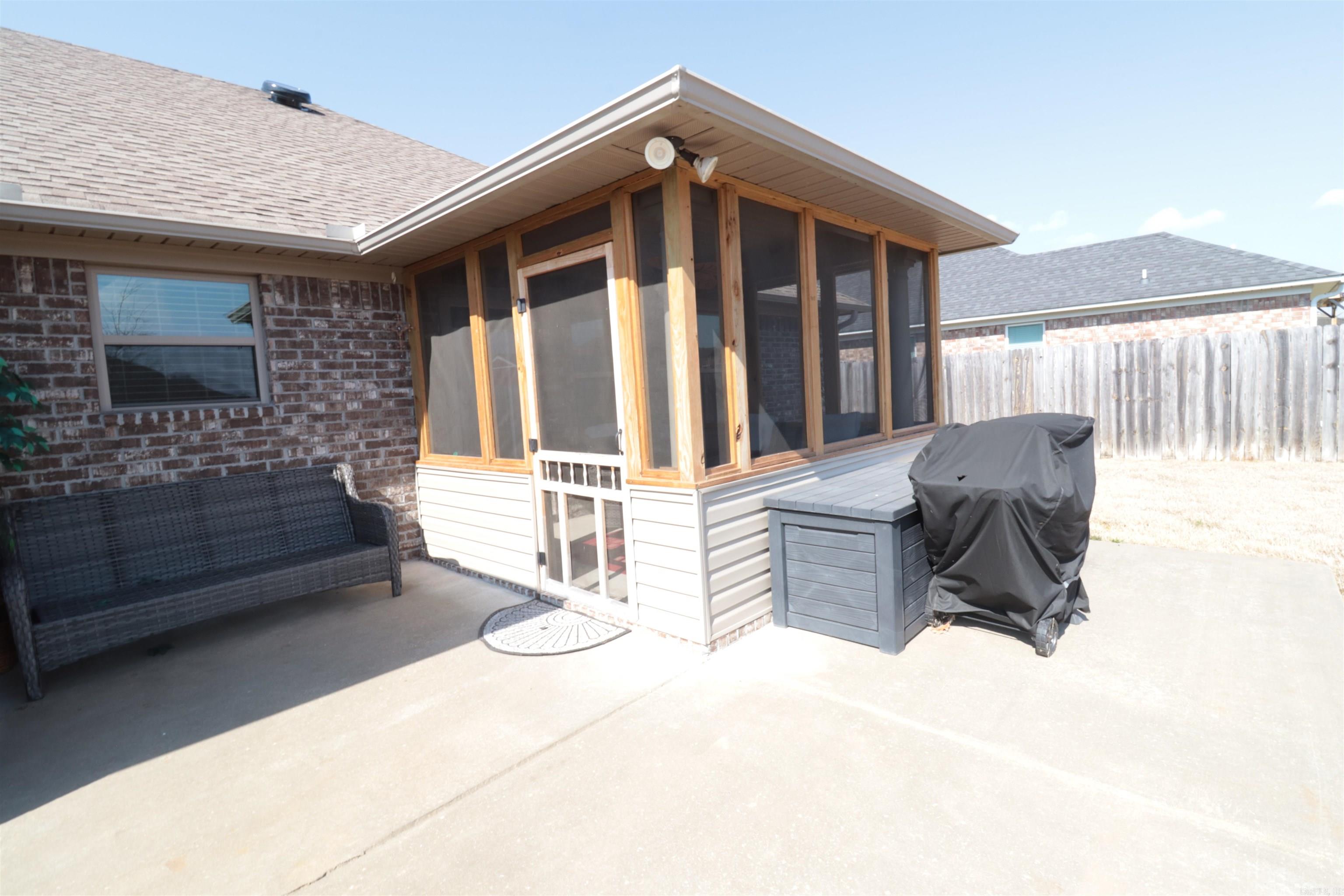 SAGEBRUSH COVE - Residential