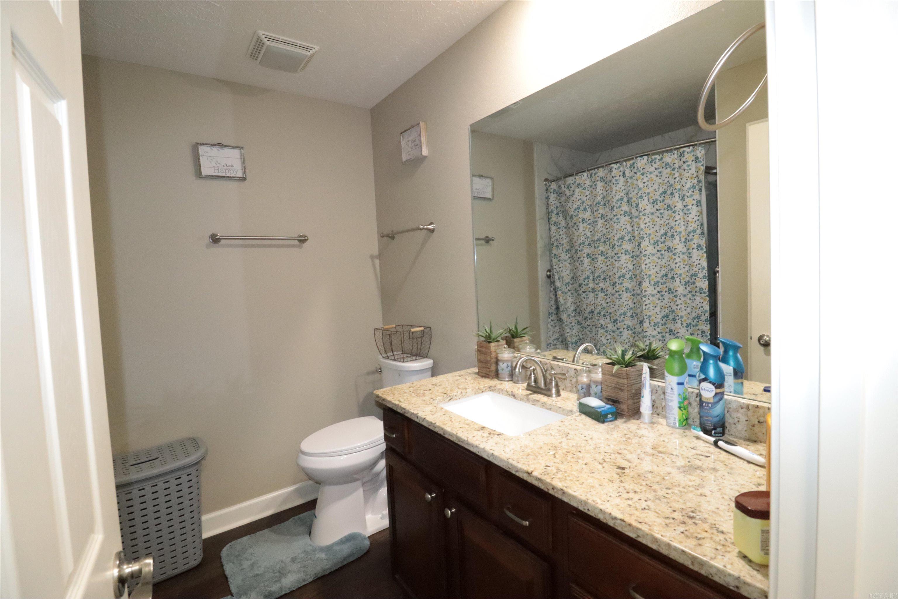 SAGEBRUSH COVE - Residential