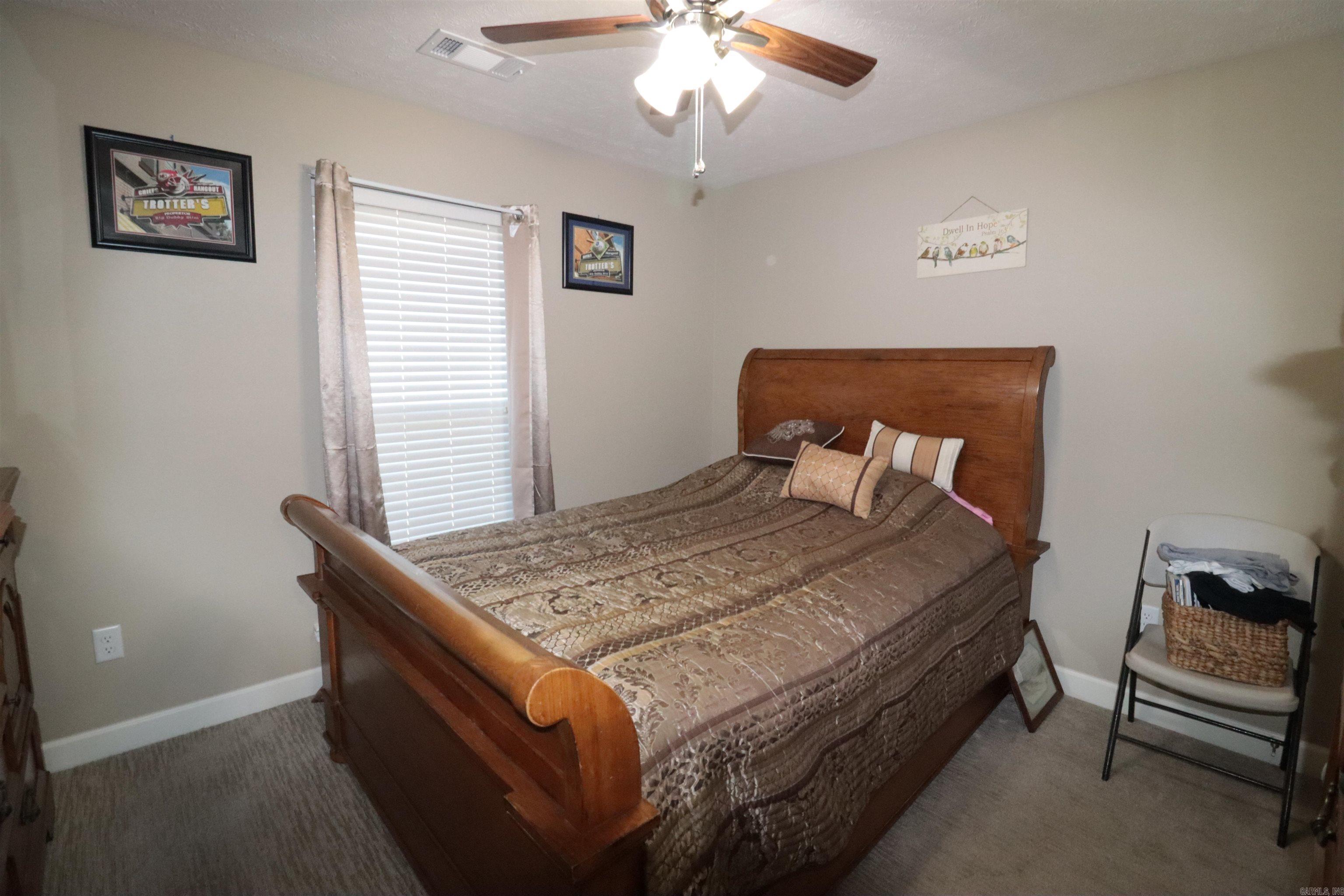 SAGEBRUSH COVE - Residential