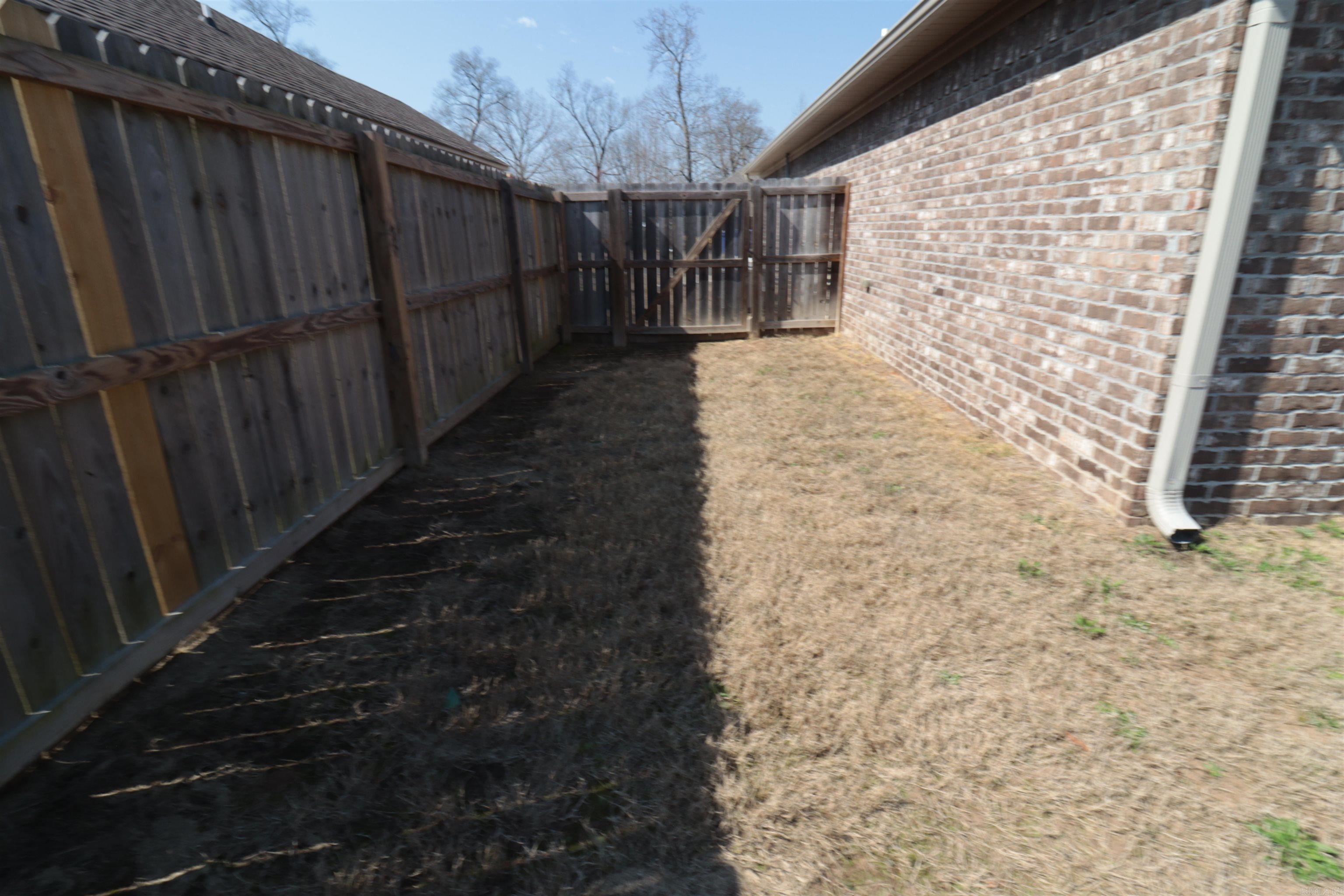 SAGEBRUSH COVE - Residential