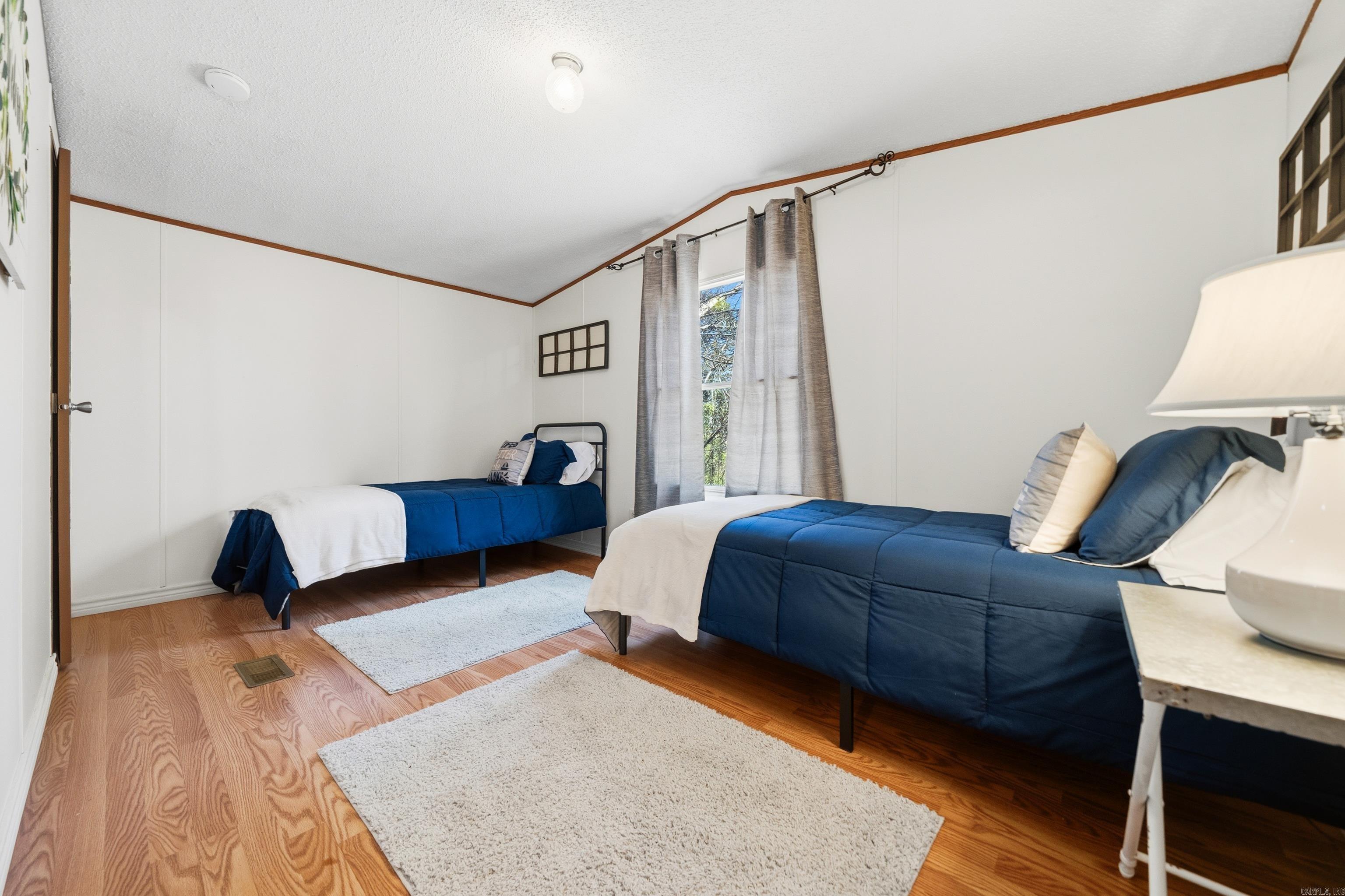 Lake Aire - Residential