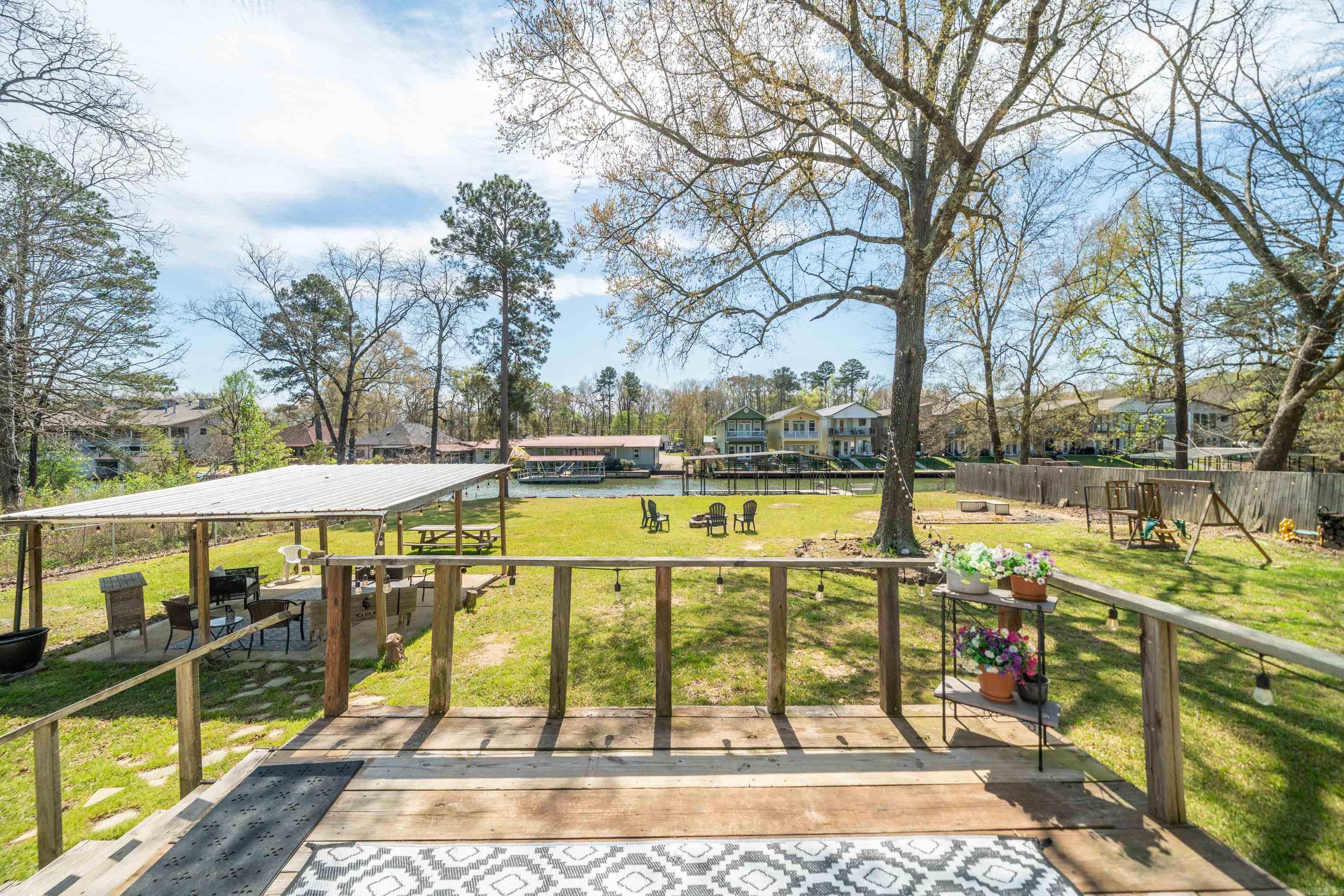 Lake Aire - Residential