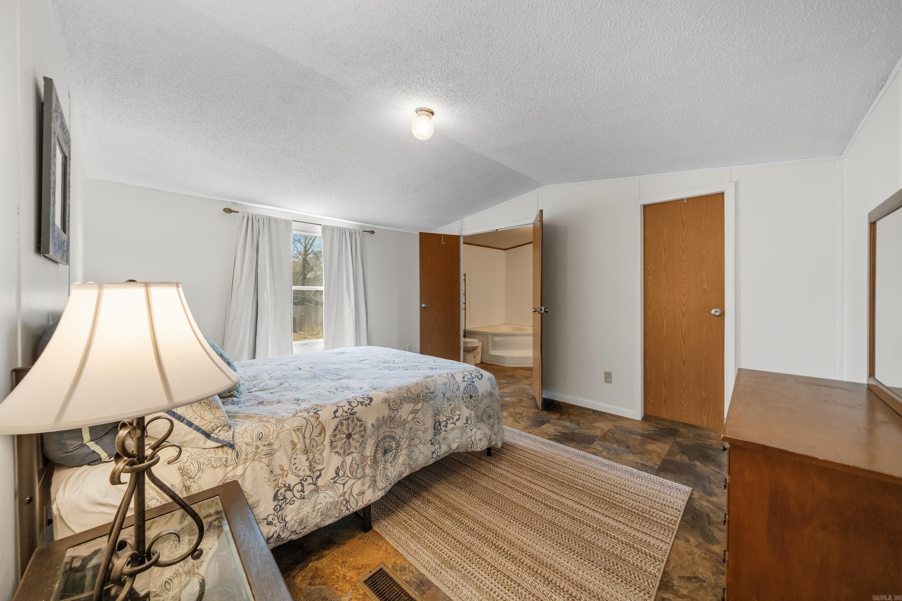 Lake Aire - Residential