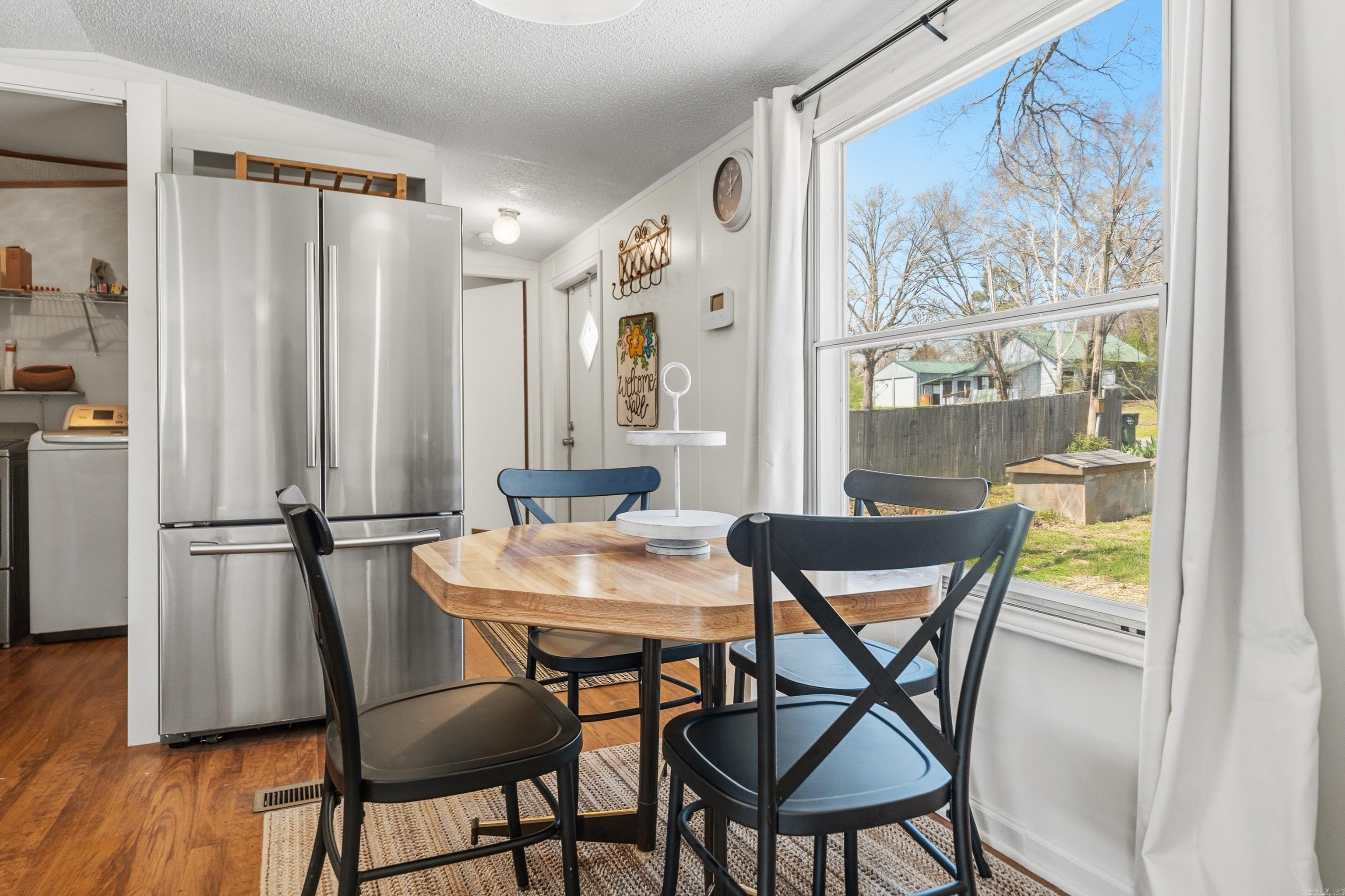 Lake Aire - Residential