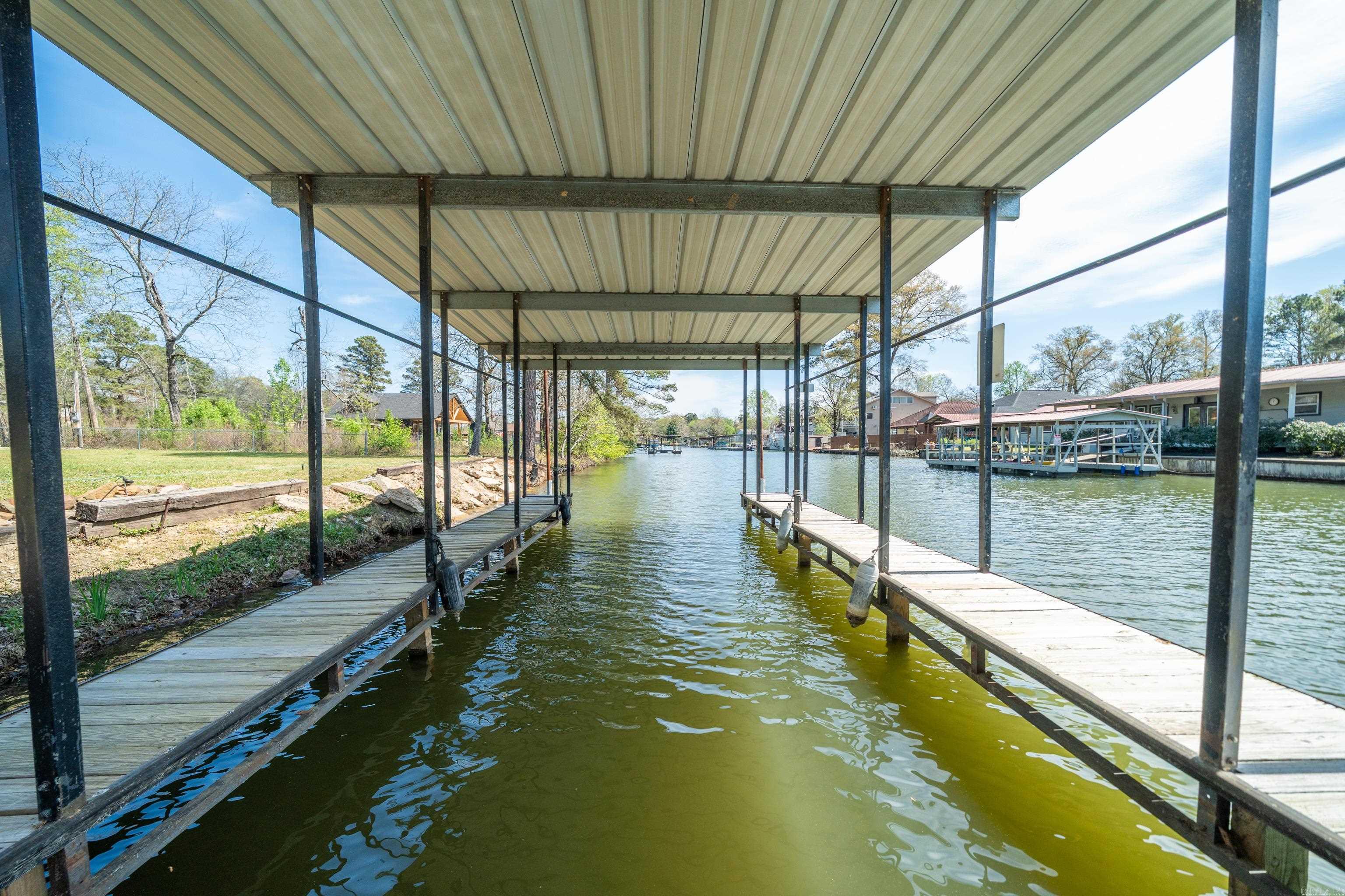 Lake Aire - Residential