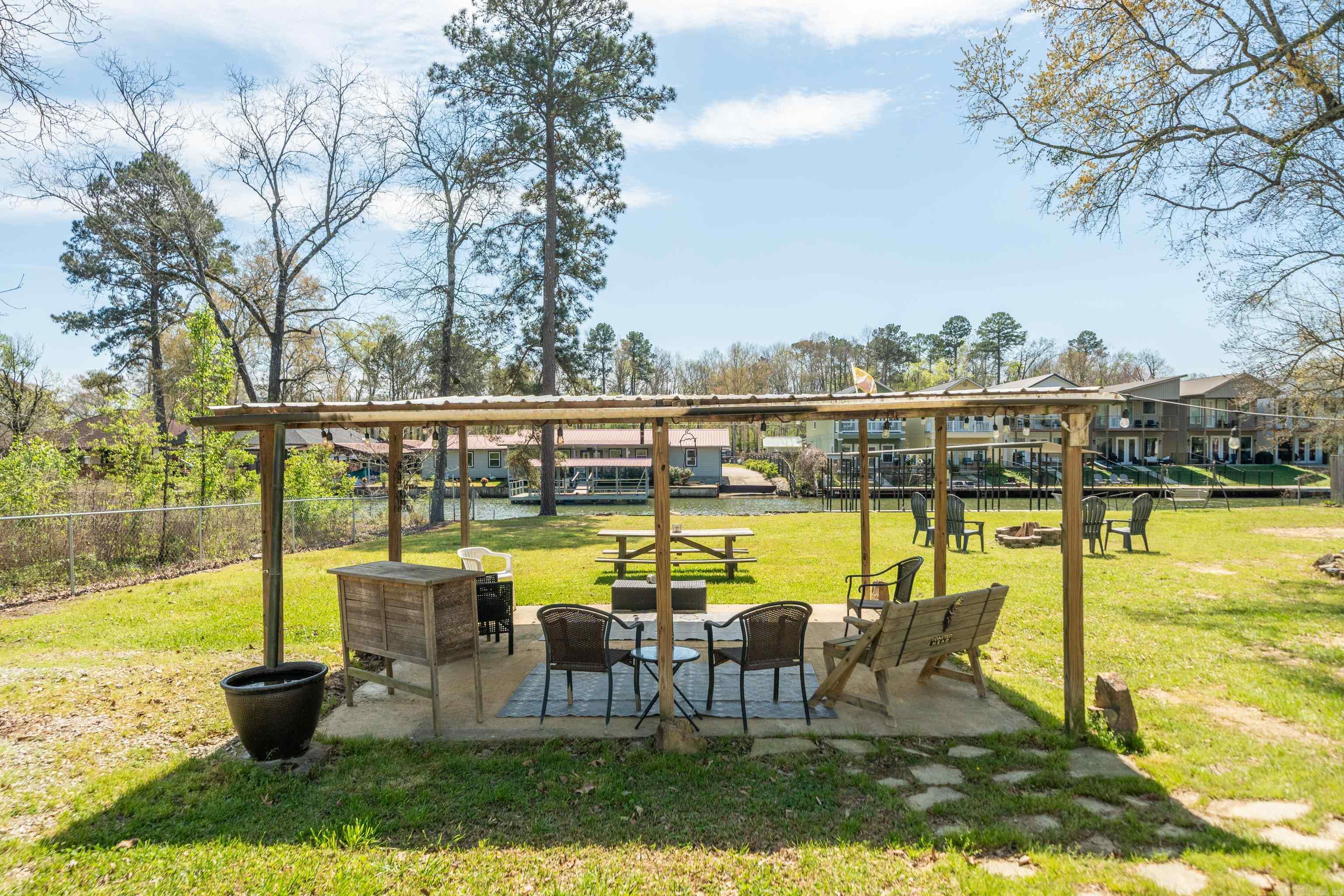 Lake Aire - Residential