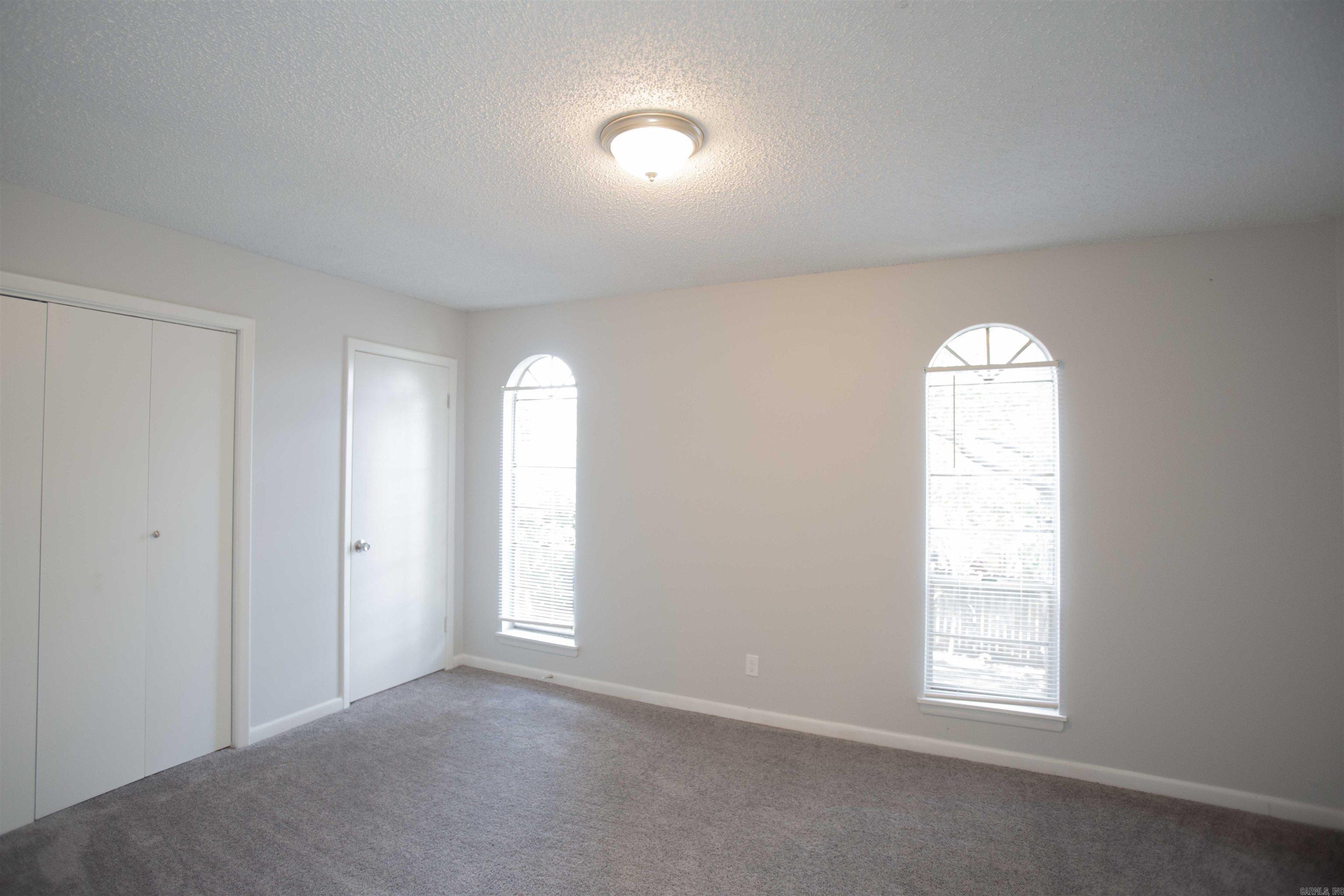 PIKE PLAZA HEIGHTS - Residential