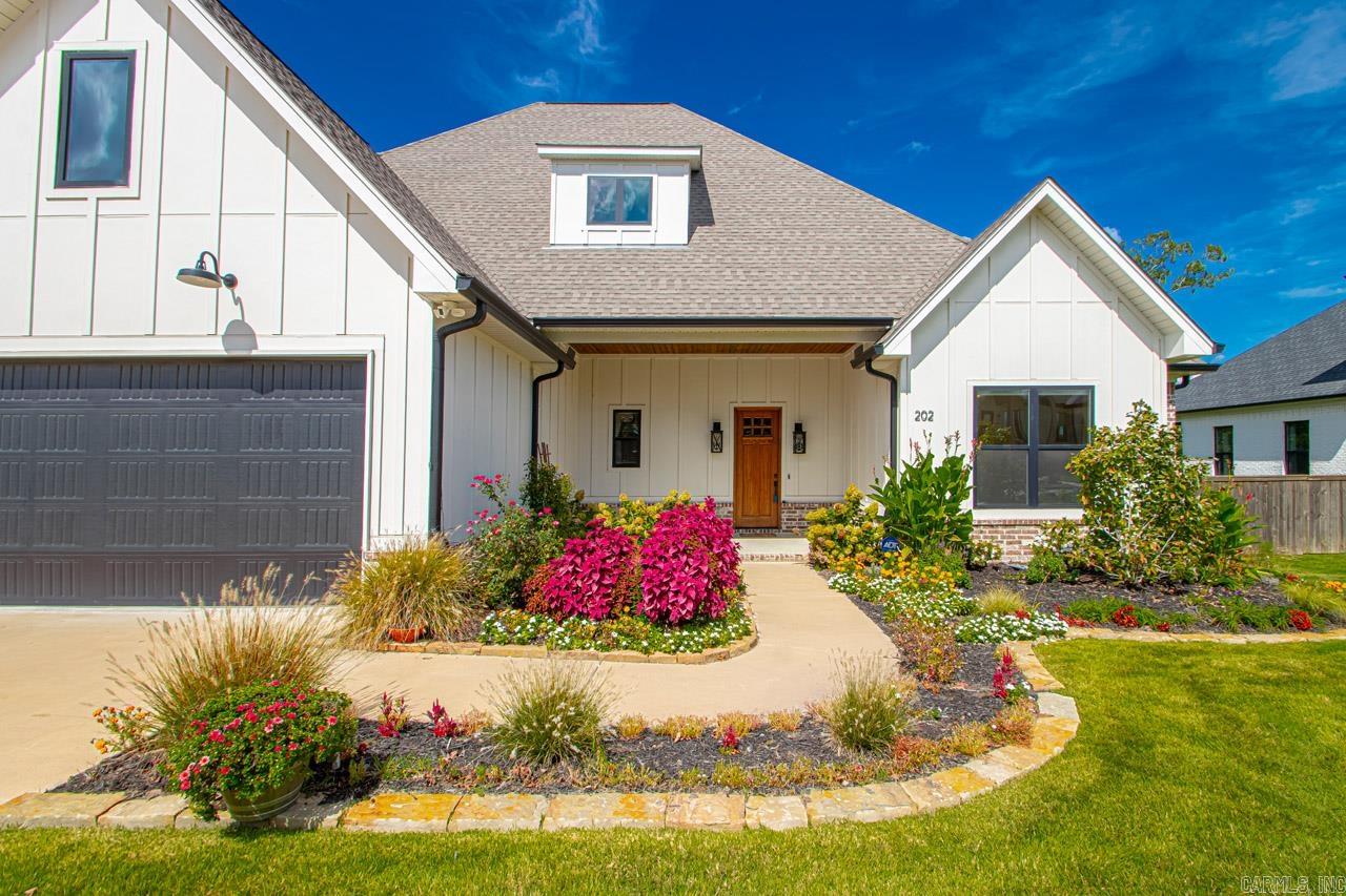 CHENAL VALLEY "FALSTONE COURT" - Residential
