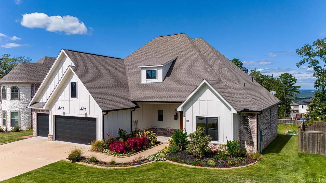CHENAL VALLEY "FALSTONE COURT" - Residential