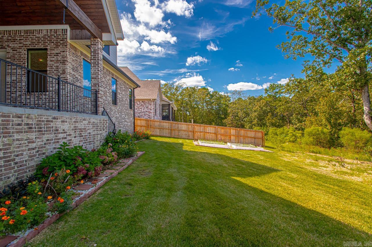 CHENAL VALLEY "FALSTONE COURT" - Residential