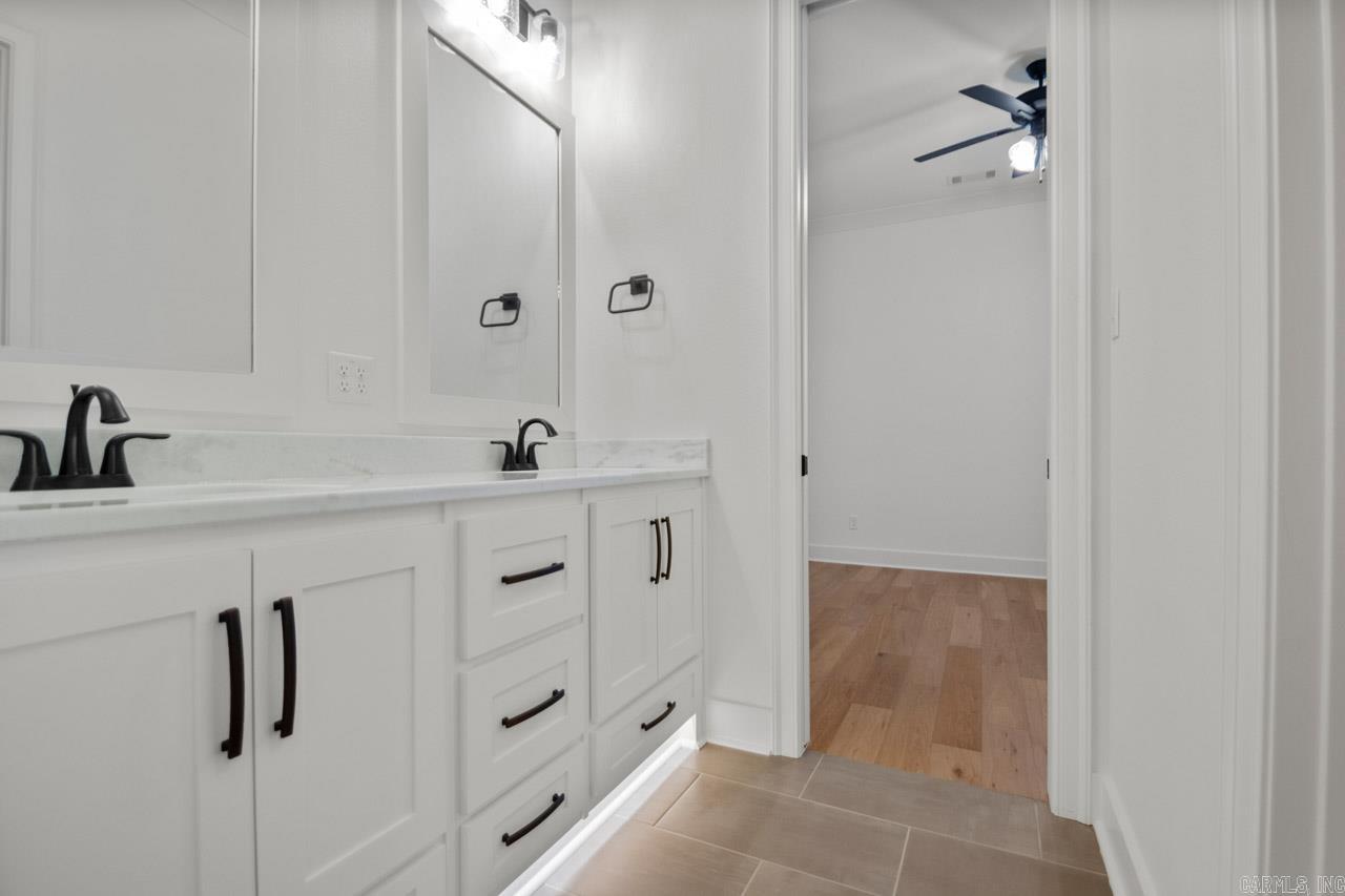 CHENAL VALLEY "FALSTONE COURT" - Residential