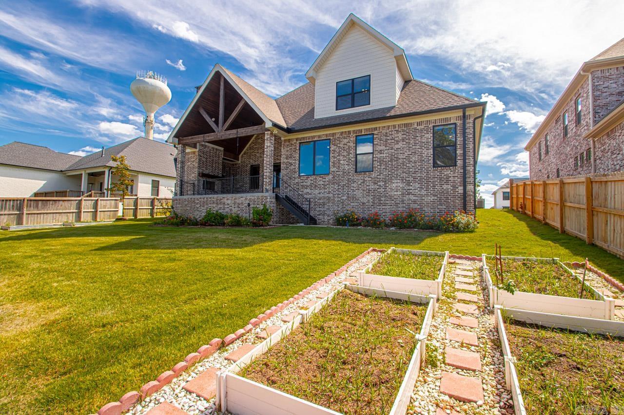 CHENAL VALLEY "FALSTONE COURT" - Residential