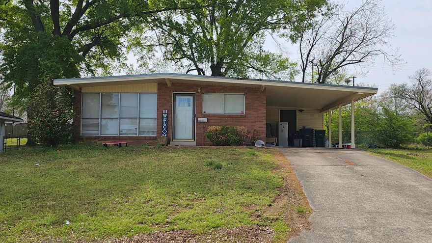 Cute starter home is walking distance to the middle school. This home features a level 2 charger for your vehicle in the carport! Featuring galley kitchen, bamboo floored living room and large bedrooms. The stackable washer and dryer convey. More pictures coming soon!