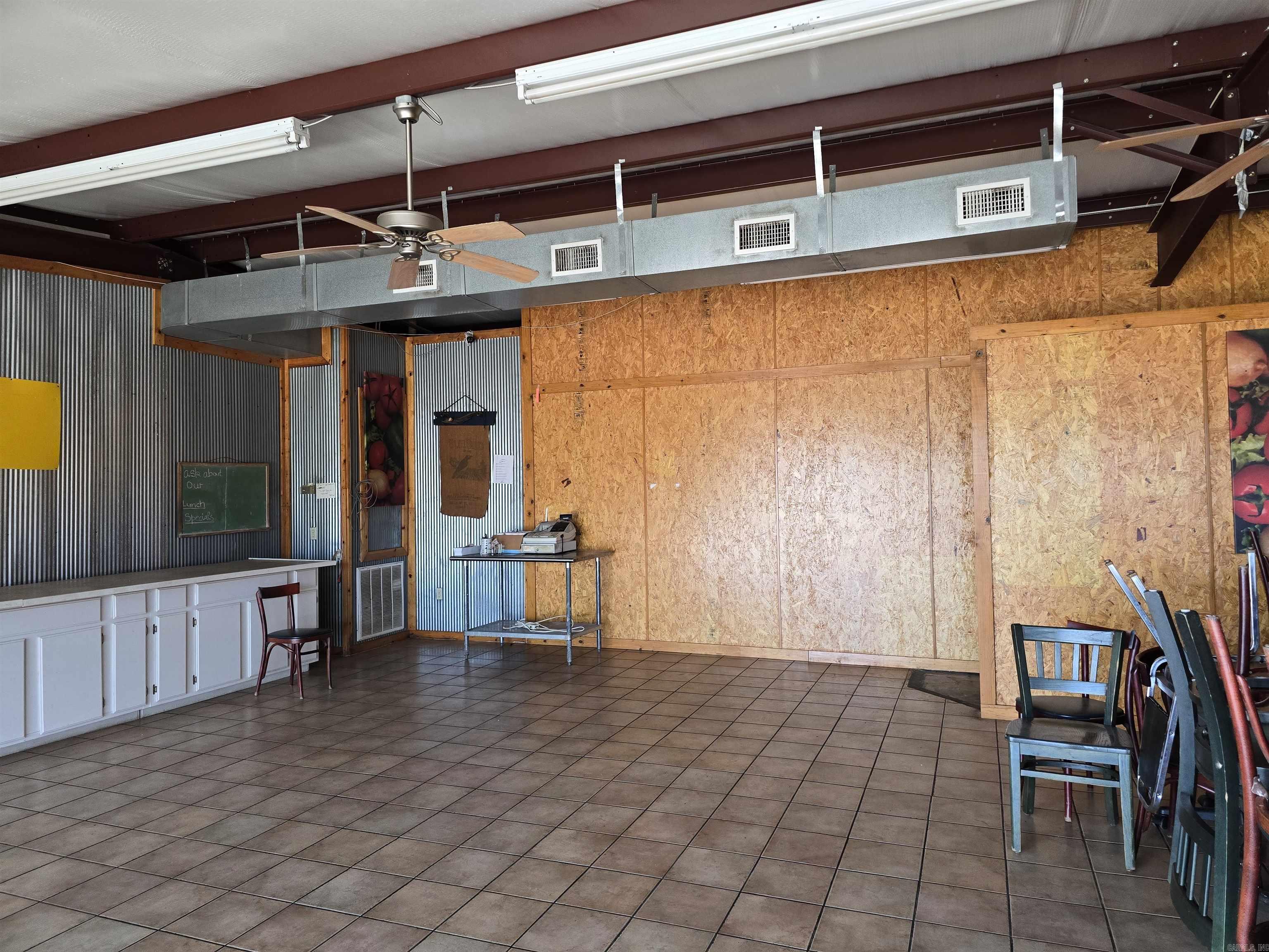 Metes & Bounds - Commercial Sale