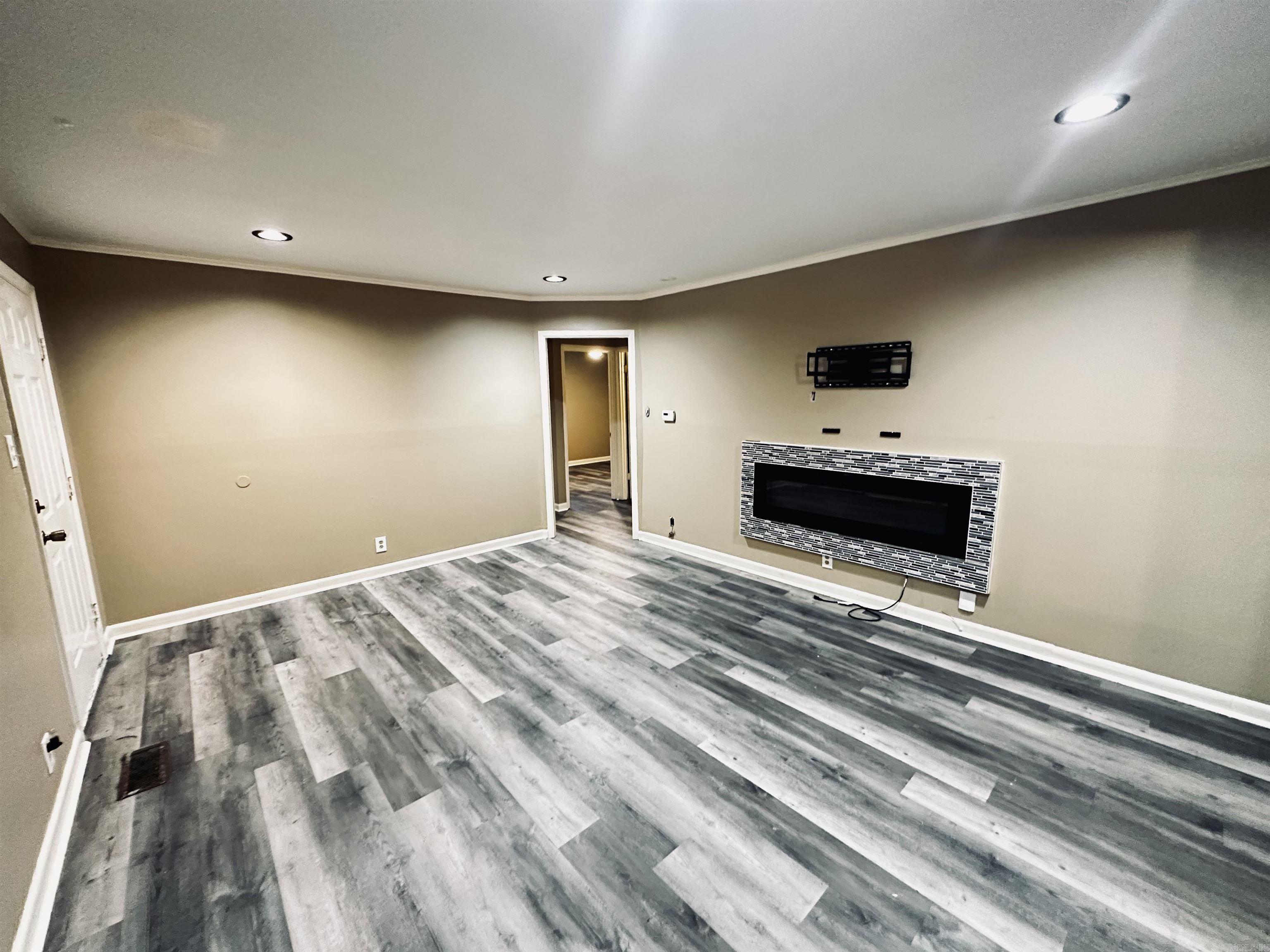 BROADMOOR ADDN - Residential