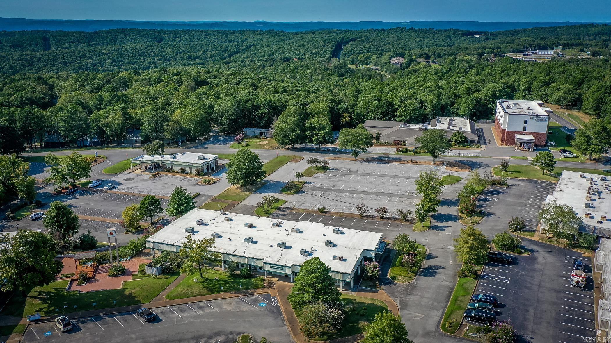 Lakewood - Commercial Sale