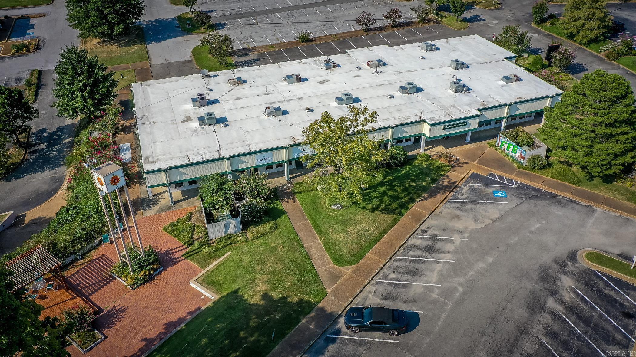 Lakewood - Commercial Sale
