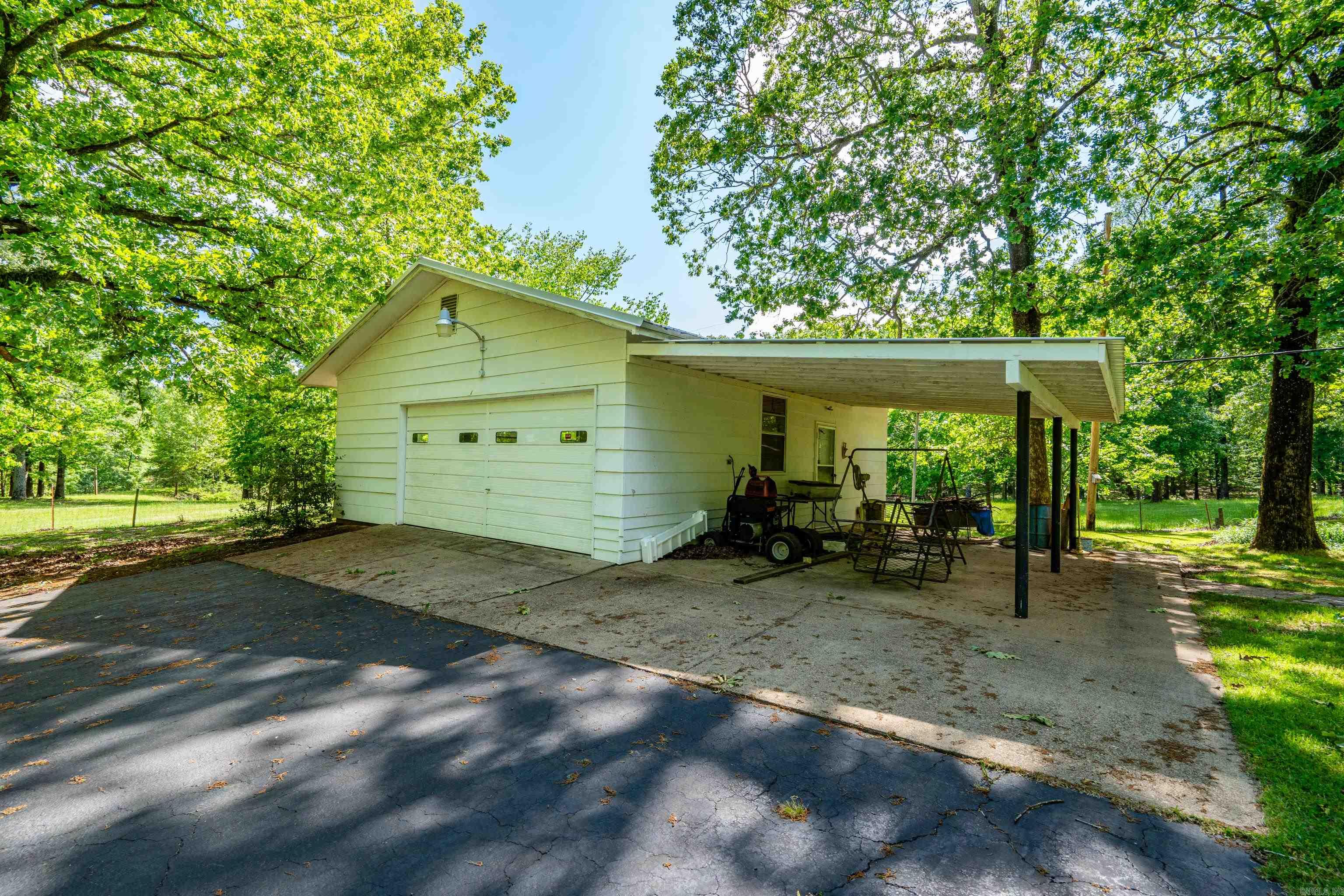 Fountain Lake - Residential