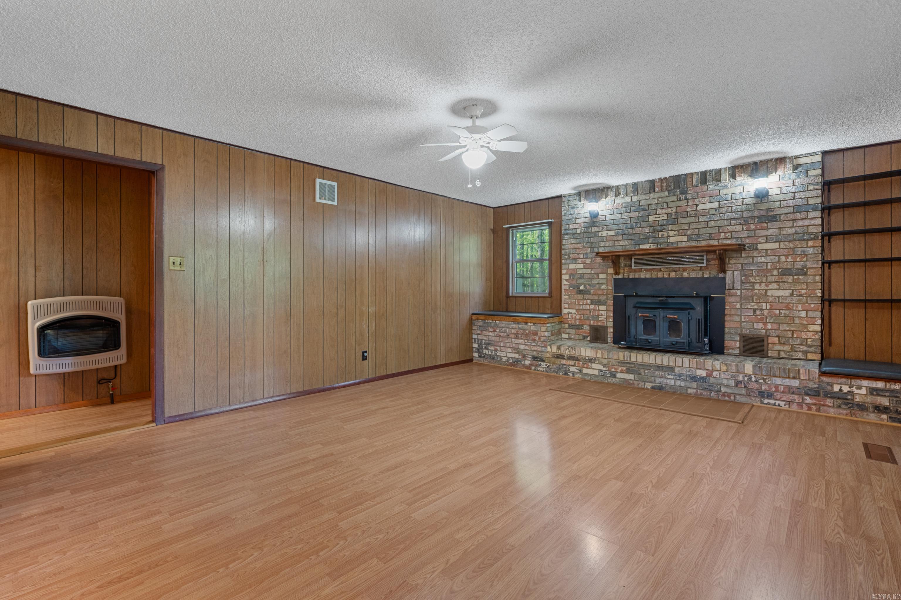 Fountain Lake - Residential