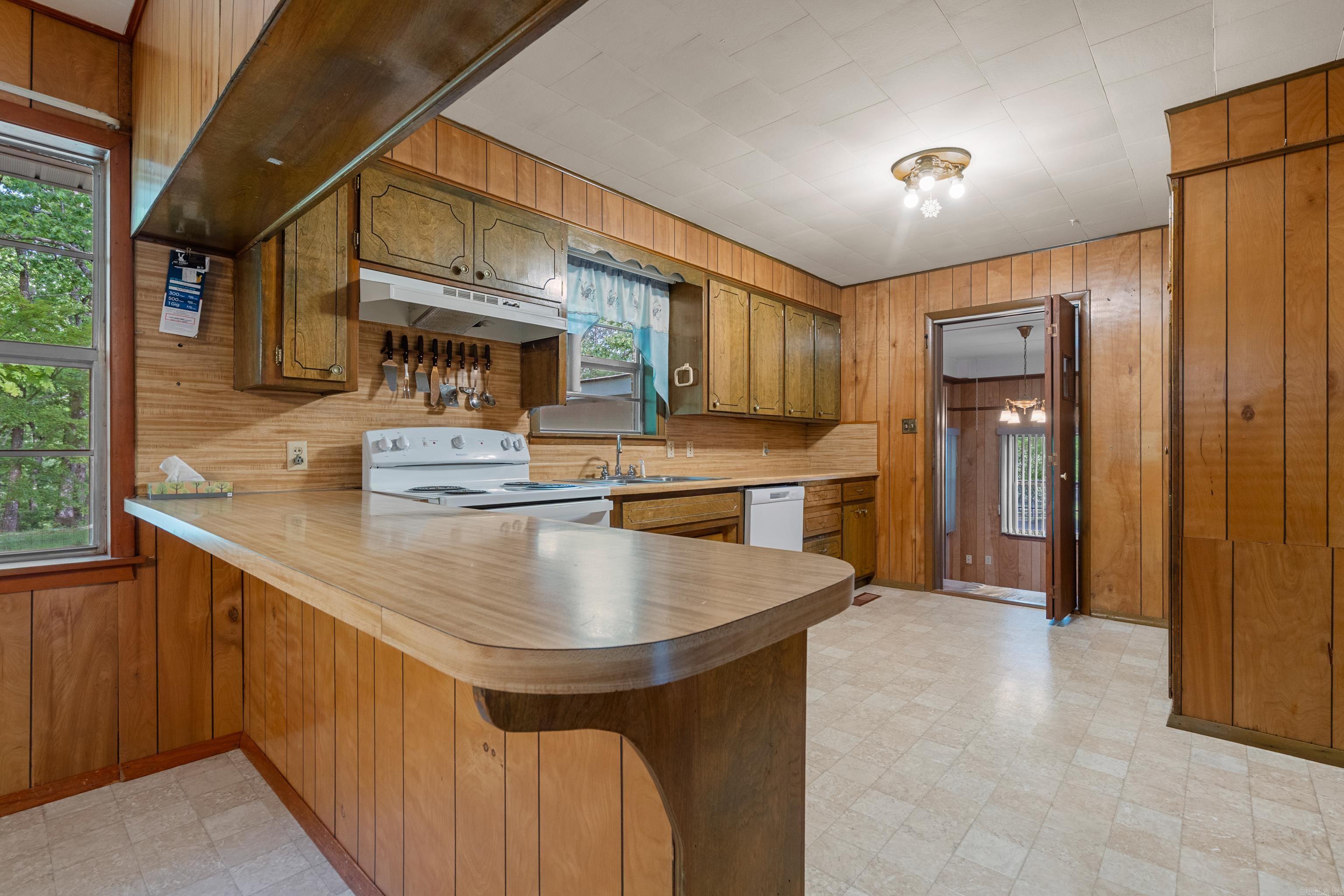 Fountain Lake - Residential