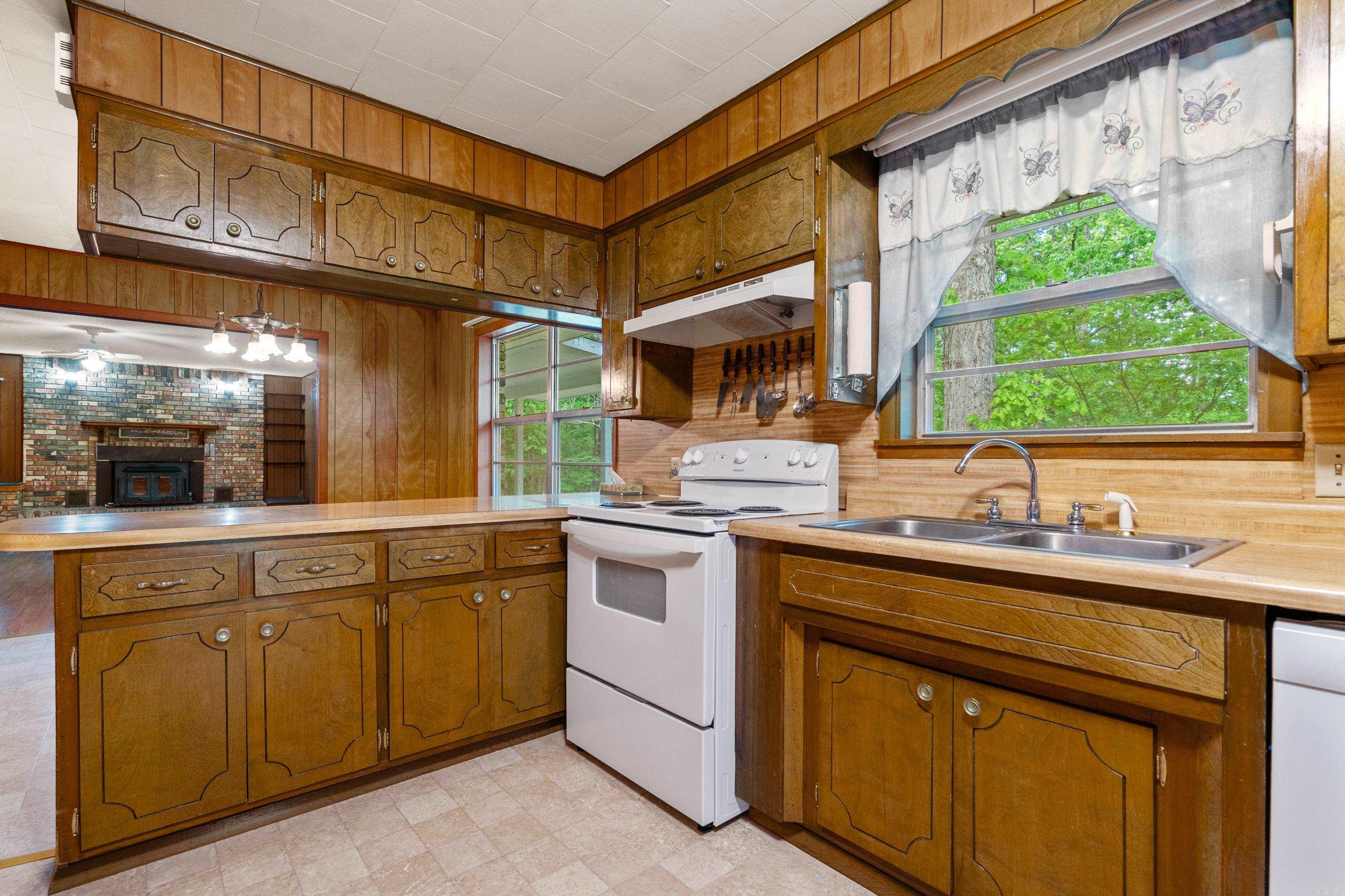 Fountain Lake - Residential