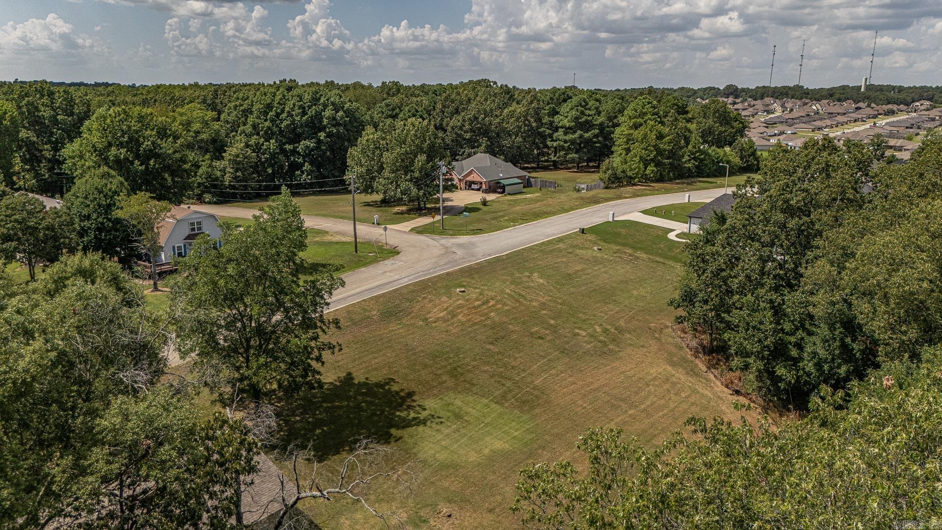 Bentons - Land