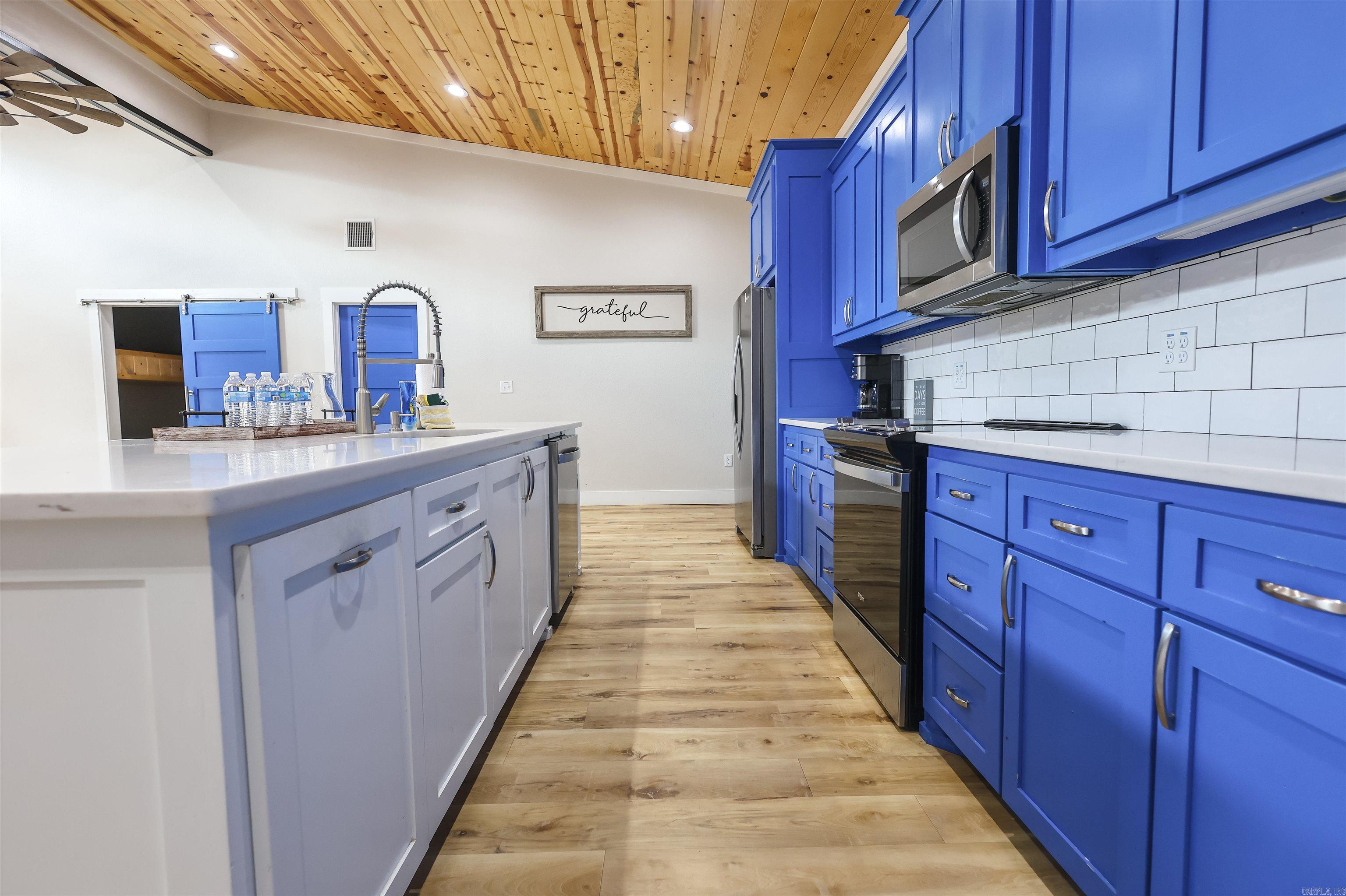 Jordans Bend at Caddos - Residential