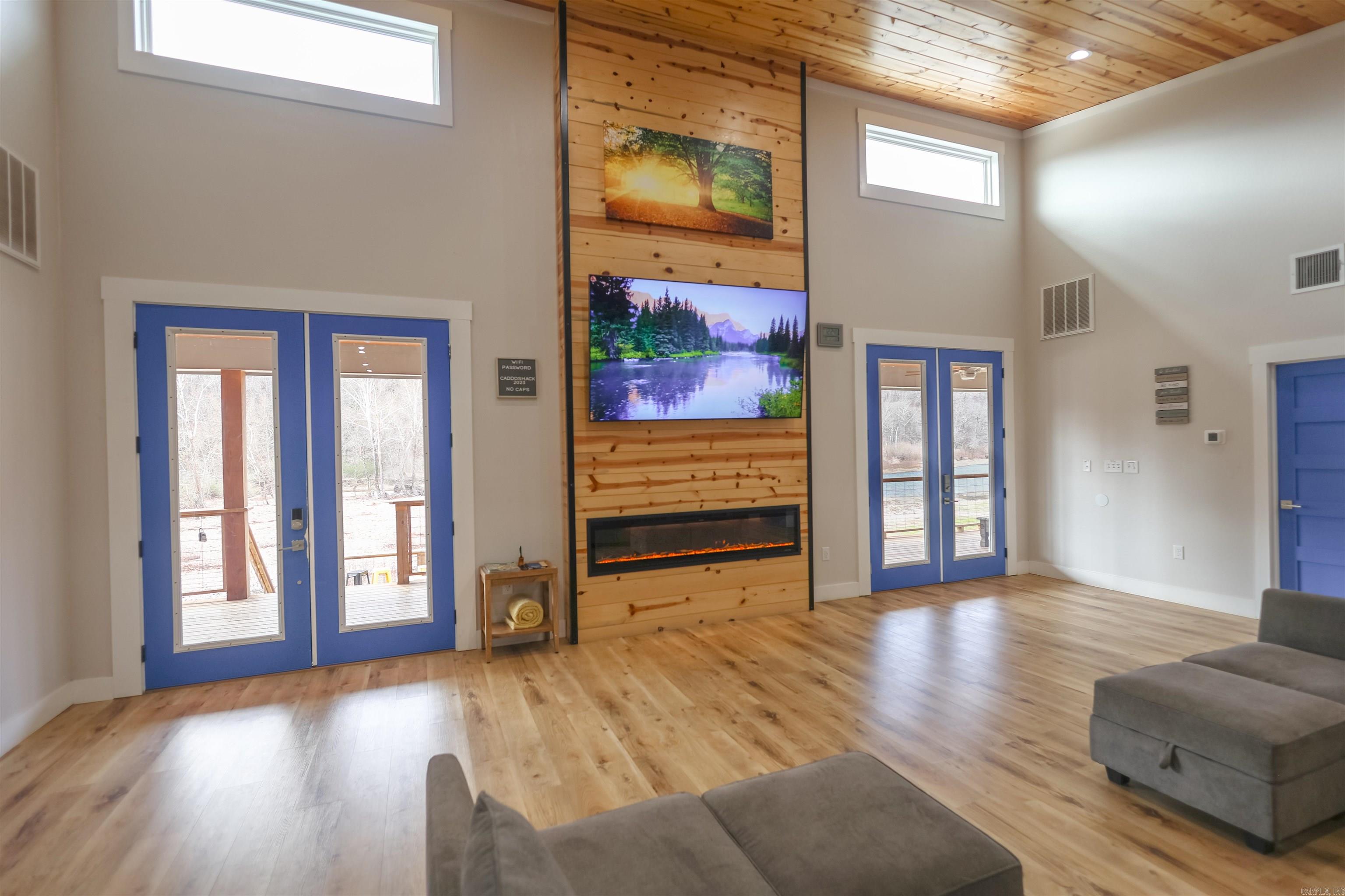 Jordans Bend at Caddos - Residential