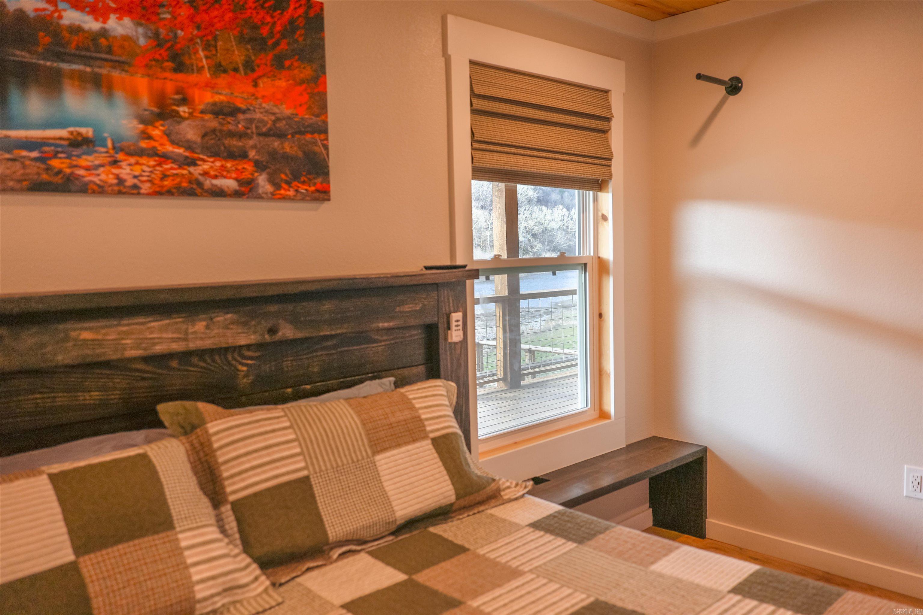 Jordans Bend at Caddos - Residential