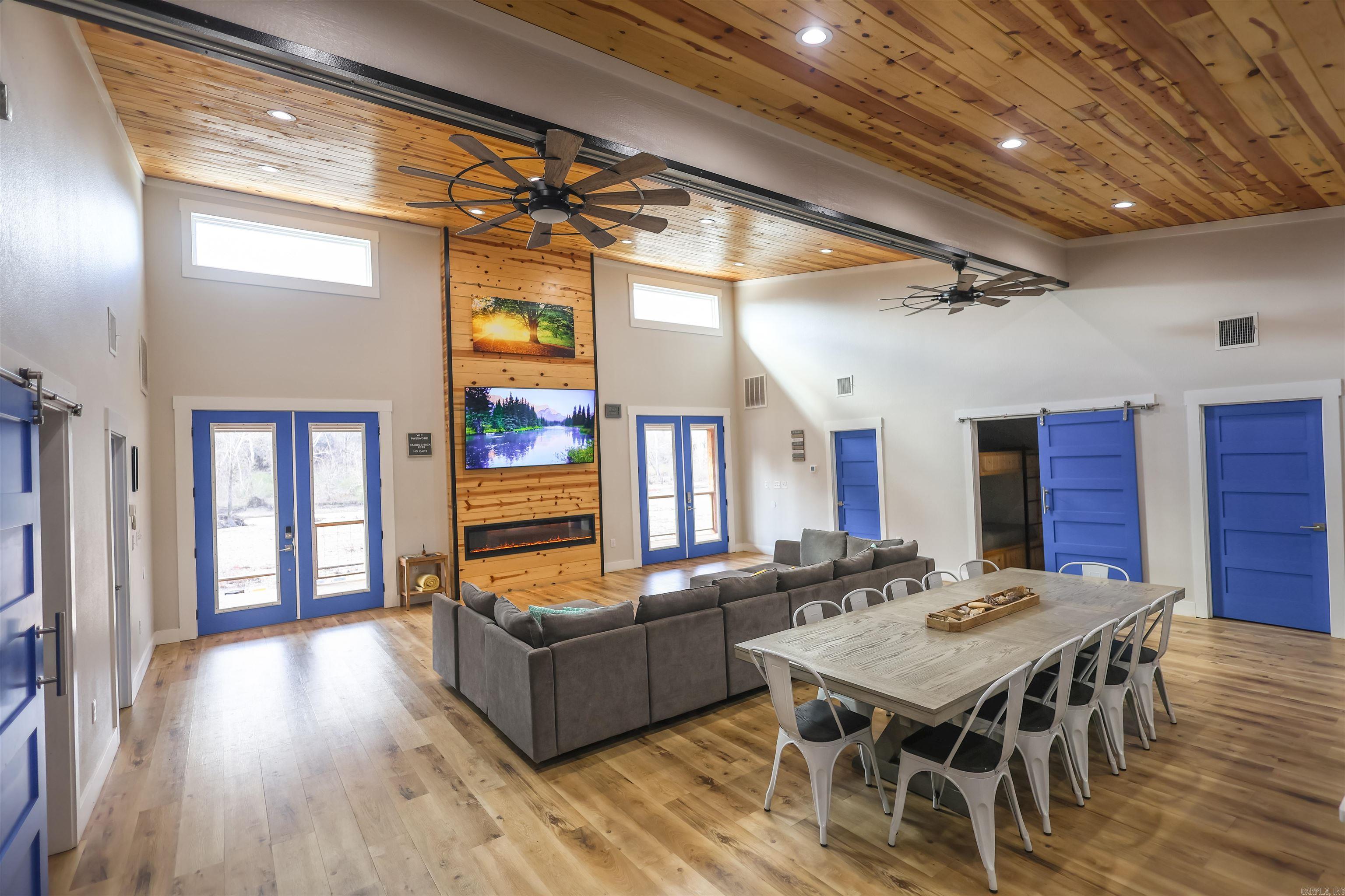 Jordans Bend at Caddos - Residential